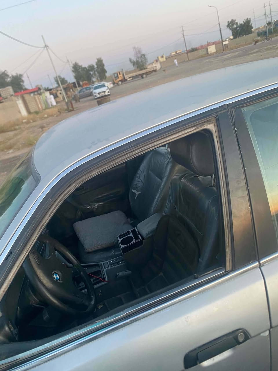 السلام عليكم BWM530محرك مسكر تك فانوس كير اتو تبريد ثلج صدر زين تحويل مباشر بسمي كشنات كهربائي السياره بيها كازكيت مكاني تكريت الصقور فقط الباقي كله شرط شعندك مراوس نزل *********** /***********
