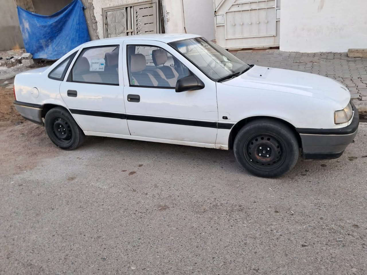 اوبل فكترا مشروع وطني لحد ٢٠٢٩بيه دفتر  محرك كير بشرط لا صرف ولابخار ولاصوت زوج تايرات جديد صدر جديد بدون ضربه سياره شرط شواصي تكمات حوض سقف كله بشرط كهربائيات شغال هندبريك شغال كيجات كله شغاله سلايت باور اي بي اس قفل مركزي سياره بلا نقص شرط التحويل فقط سعره ٣٥وبي مجال للطيبين ***********كركوك
