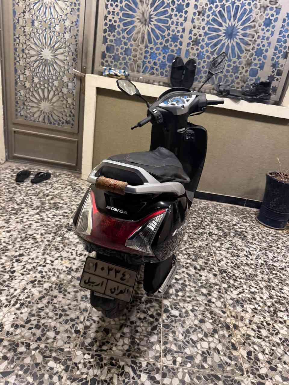 سلام عليكم دراجة هوندا اگتڤا ياباني موديل 2024 مكينة 125cc مرقمة سنوية كاملة كفراتها معدن حديد سرعتها 110 نظام السيفتي سنوية اربيل سعر خاص مكاني بغداد الدورة 
***********
