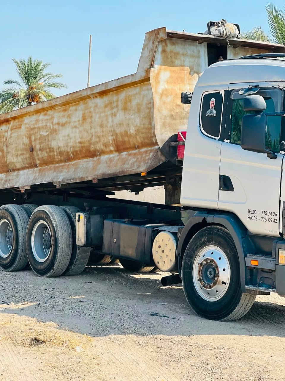 سلام عليكم سكانيه بومه للبيع 2001اصل رقم بغداد تحويل مباشر مجموعه ورده حديث مكينه 6بم ونوزل كير 3\3 شاصي وقماره كفاله بدي حوضي جديد تخم تاير او ويل صاج 24 عوزهه زوج تاير المكان بابل المحاويل للاستفسار //***********//***********
