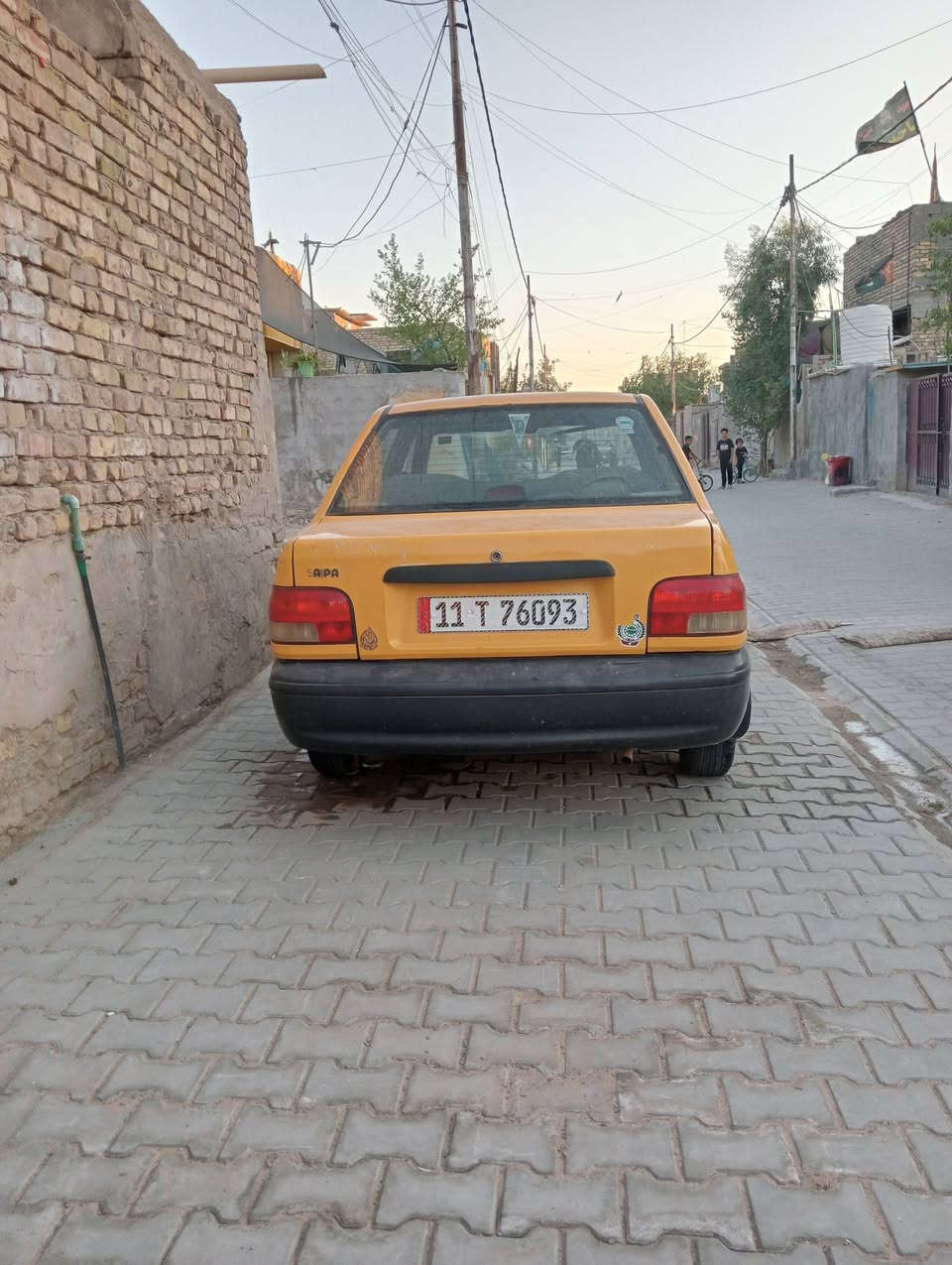 السلام وعليكم سايبه الموديل 2015
رقم انكاليزي بسمي شواصي مكفوله سيارا جديده من يدك الشارع من عده التبريد مايشتغل لالعنوان سبع قصور شارع ابو احمد رقم الهاتف ***********السعر 33
