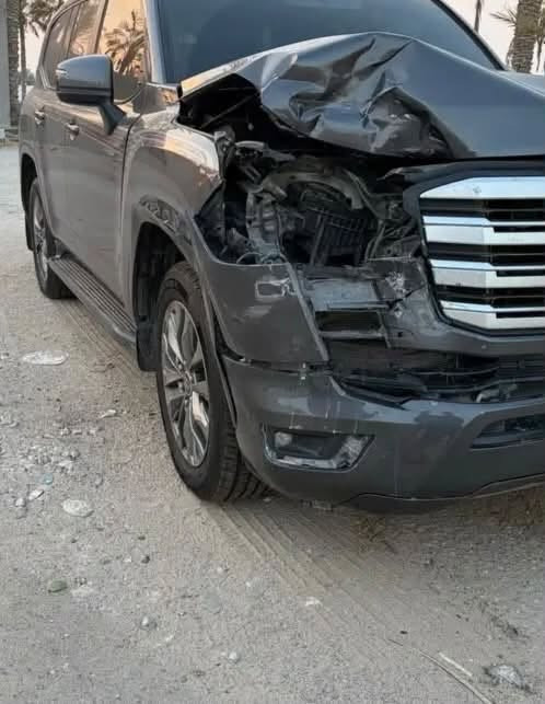السلام عليكم للبيع فقط للند كروز  خليجي موديل 2024
للبيع على حادثها رقم اربيل تحويل شرط سابقا كفاله عام 
سعرها 290 ورقه 
 
***********

نص مكتوب في الصور:
- إدخال نص
- أربيل