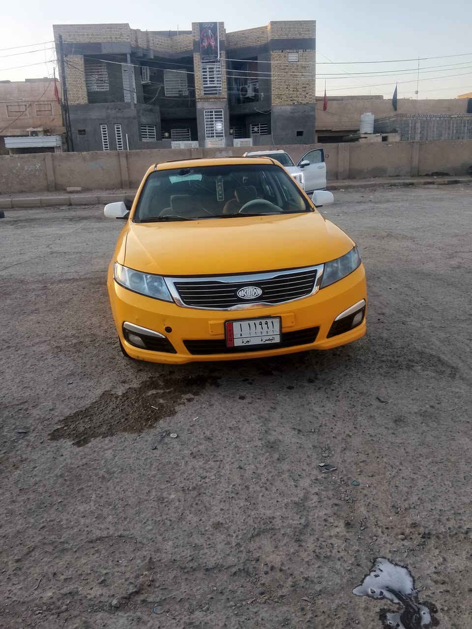 كيا اوبتيما وارد كوري للبيع ب85 وبيها مجال باقي التفاصيل اتصل ع رقم ***********
