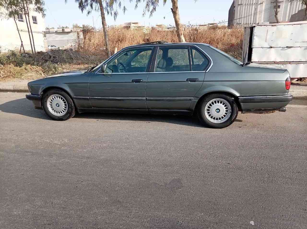 للبيع المراوس مع سياره احدث 6سلندر والفرق بل شهر بي ام حجم 735 كير ومحرك شرط رقم جديد مسطره نينوى باقي بس استلام شرط التحويل والوكاله مصبوغ عام جماليه وايرمنيا كلها شغاله طخم تايرات جديد ويل كب جامات كهرب فتحه سقف تبريد شغال بارد ثلج السعر 48 وبيها مجال بسيط
السلام عليكم 
للبيع او المراوس مع سياره احدث 6سلندر والفرق بل شهر بي ام حجم 735 كير ومحرك شرط رقم جديد مسطره نينوى باقي بس استلام شرط التحويل والوكاله مصبوغ عام جماليه وايرمنيا كلها شغاله طخم تايرات جديد ويل كب جامات كهرب فتحه سقف تبريد شغال بارد ثلج السعر 48 وبيها مجال بسيط 
***********
***********
