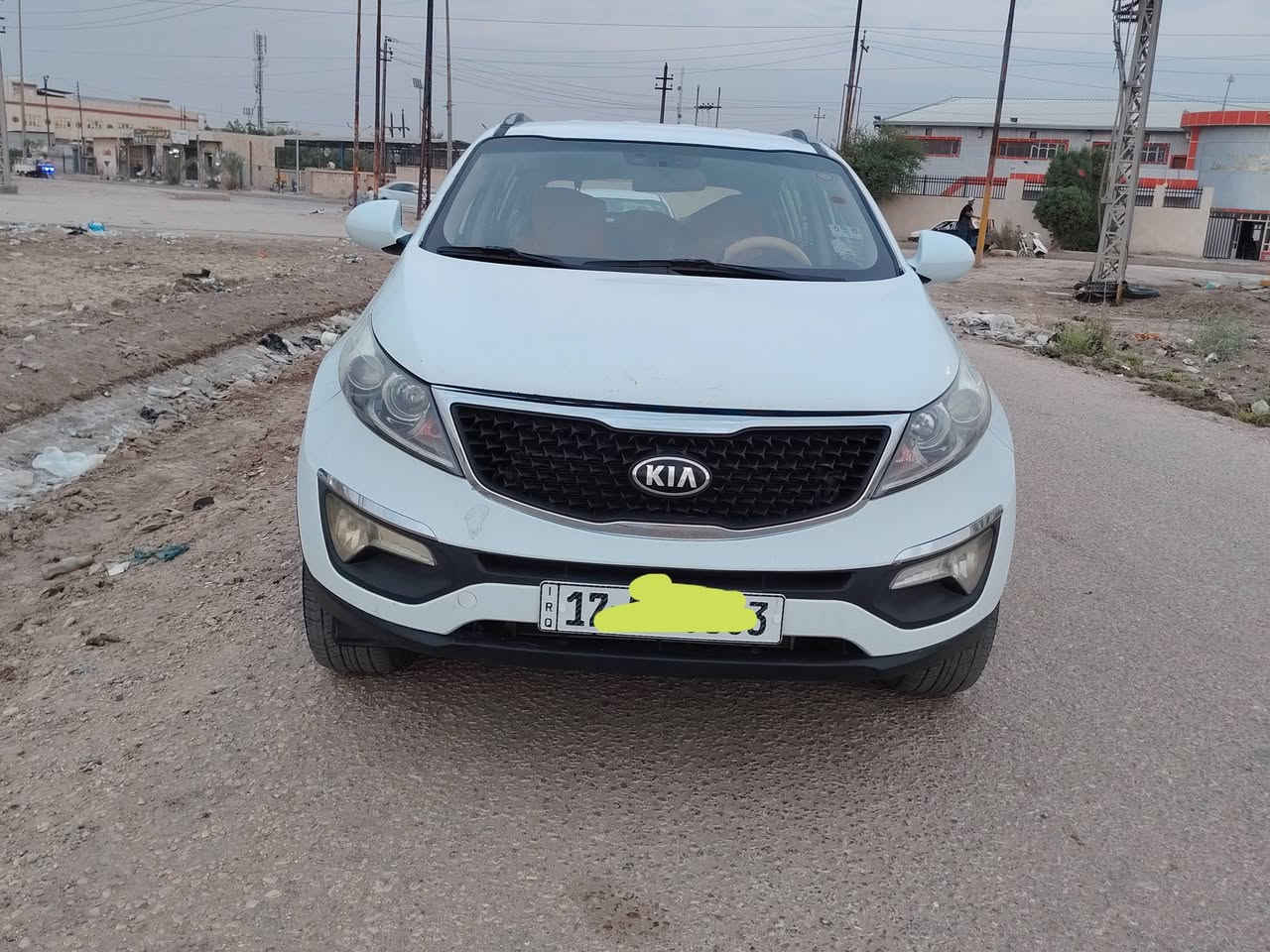 سبورتج2017 خليجي
رقم مثنى  انكليزي باسمي 

لون ابيض 

حساس خلفي 

كاميرة خلفي 

تحكمات ستيرن 

مثبت سرعة 

نظام ايكو 

نظام Abs 

ثلاجة بالجكمجة 

لد نهاري 

تحكم عدسه

اشارة بالمراية 

ويل كب حجم 18 

كشنات مخمل 

مكينة 2000 دوش
منظومة بانزين جديدة كاملة - منظومة تبريد جديدة كاملة - تخم تاير جديد - باتري جديد - منظومة الماء (تبريد المحرك) جديدة كاملة - صدر امامي خلفي كلة جديد اصلي - 

سيارة مكفولة من الصبغ فقط بيها باىد بسيط بطرف بنيد

سيارة نظيفة مال بيت و متعوب عليها و بالعافية ع ياخذها 
السعر 145 و بيها مجال قليل

مكان السيارة ديوانيه قضاء عفك
لاستفسار
***********
