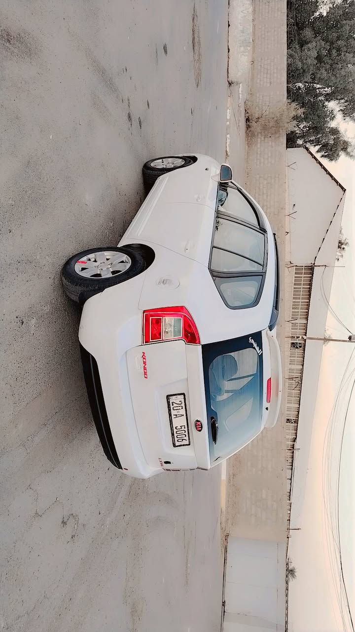 كياروندوموديل 2008 وأرد أمريكي محرك 2700 كير تبريد سياره جاهز استخدام شخصي مكان بغداد قرب الامانه  السعر 83 و السونار مرفق مع المنشور
اتصال ***********
وتساب***********
