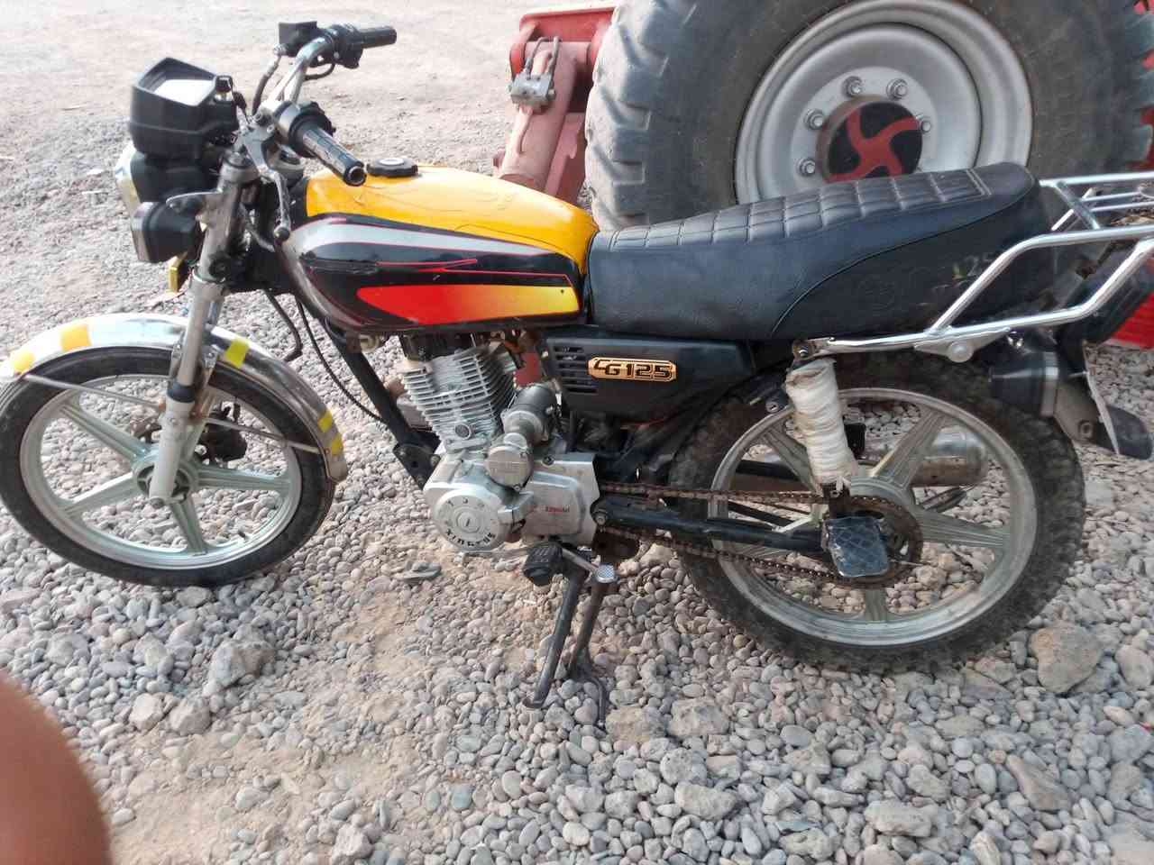 سافان 2019للبيع ما يعوزو كلشي كلو شغال
السعر خاص اتصل ودلل مكلف بل نشر خاص ما اجاوب ***********
