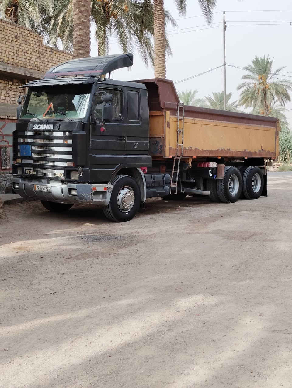 السلام عليكم سكانيه للبيع 113 بلاديه شاصي مكفول سياره كفاله عامه مكينه 113 سوده كهربائي كير 3/3 قماره 4جوبلس سنكل جوبلس بلادي رقم شمالي بسمي رقم الهاتف ***********
