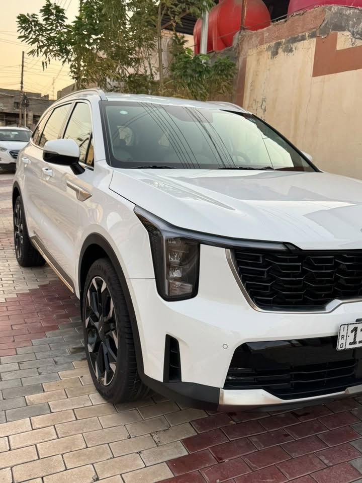 السلام عليكم سورتنو 2025 رقم بغداد ماشيه 10الف بعدها وضع الشركه دبل كامره ويل 20
مكان السياره كربلاء 
السعر 320 وبيها مجال السياره بعد بوضع الشركه 
***********
