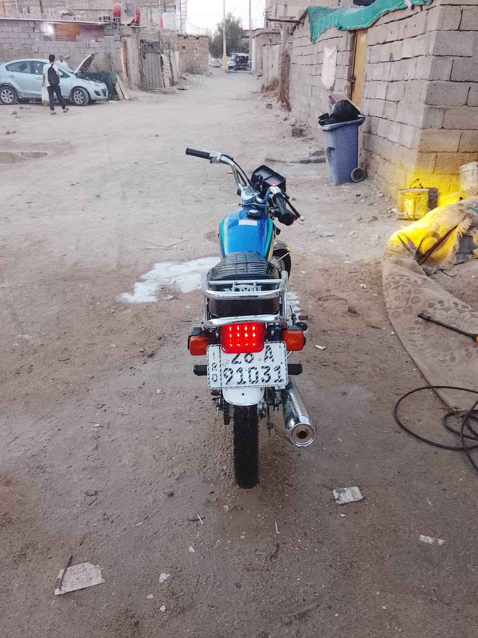 دراجه نامه شلامجه كهربائيات شغاله دراجه كامله لون ازرك رقم وسنويه بسمي مداوار ثاني يوم مال جناي مديل 2021
مليون و وسبعميه وخمسين وبيهة مجال ***********
