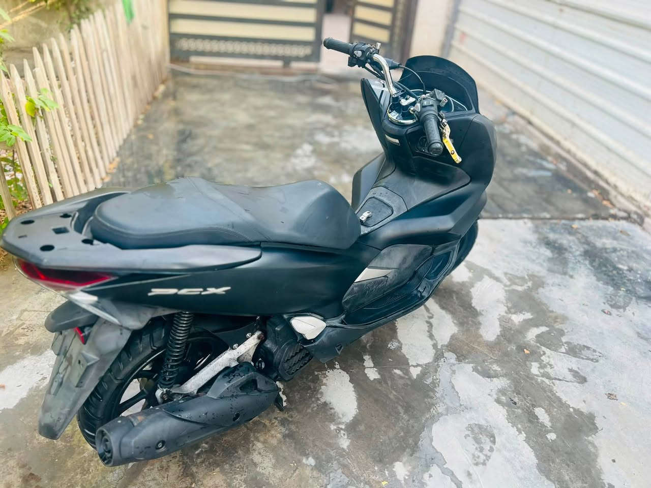 Pcx جيل الثالث
نضافه مال رمبه 

مكفوله من كلشي 

مابيها اي نقص 

بغداد الغزاليه ***********

السعر 13ونص
