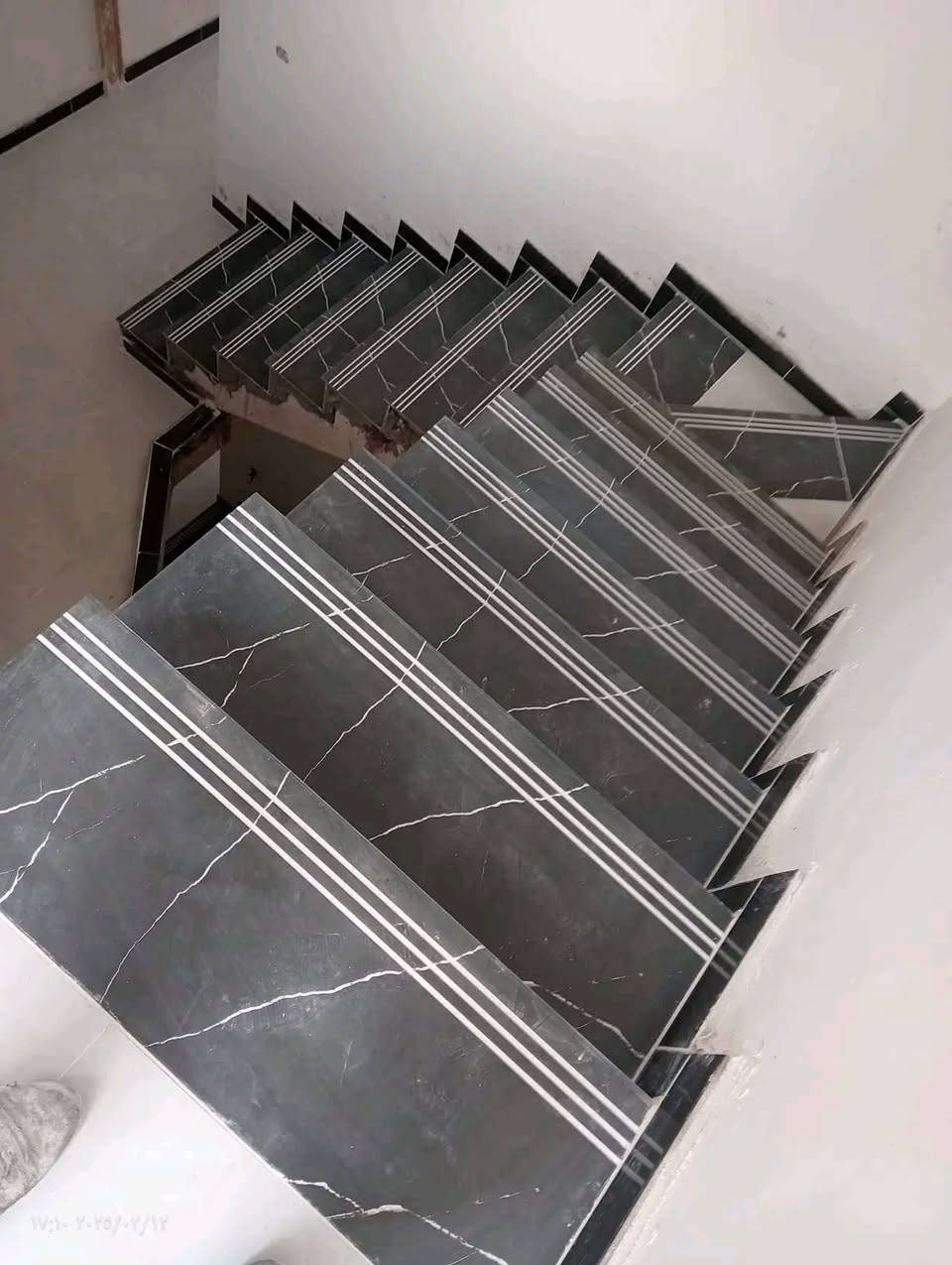 خلقه مصري لتطبيق السيراميك والبرسلين جدران ارضيه بايات مرمر كاشي التواصل على الواتساب ***********
