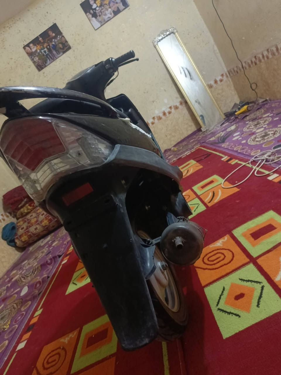 السلام عليكم دراجه ماكس عدله دراجه نضيفه 
الدراجه المكينه مفتوحة المكان ديوانية قرب سيطرة النسيج 
السعر 550  
استفسار على الرقم 
***********
