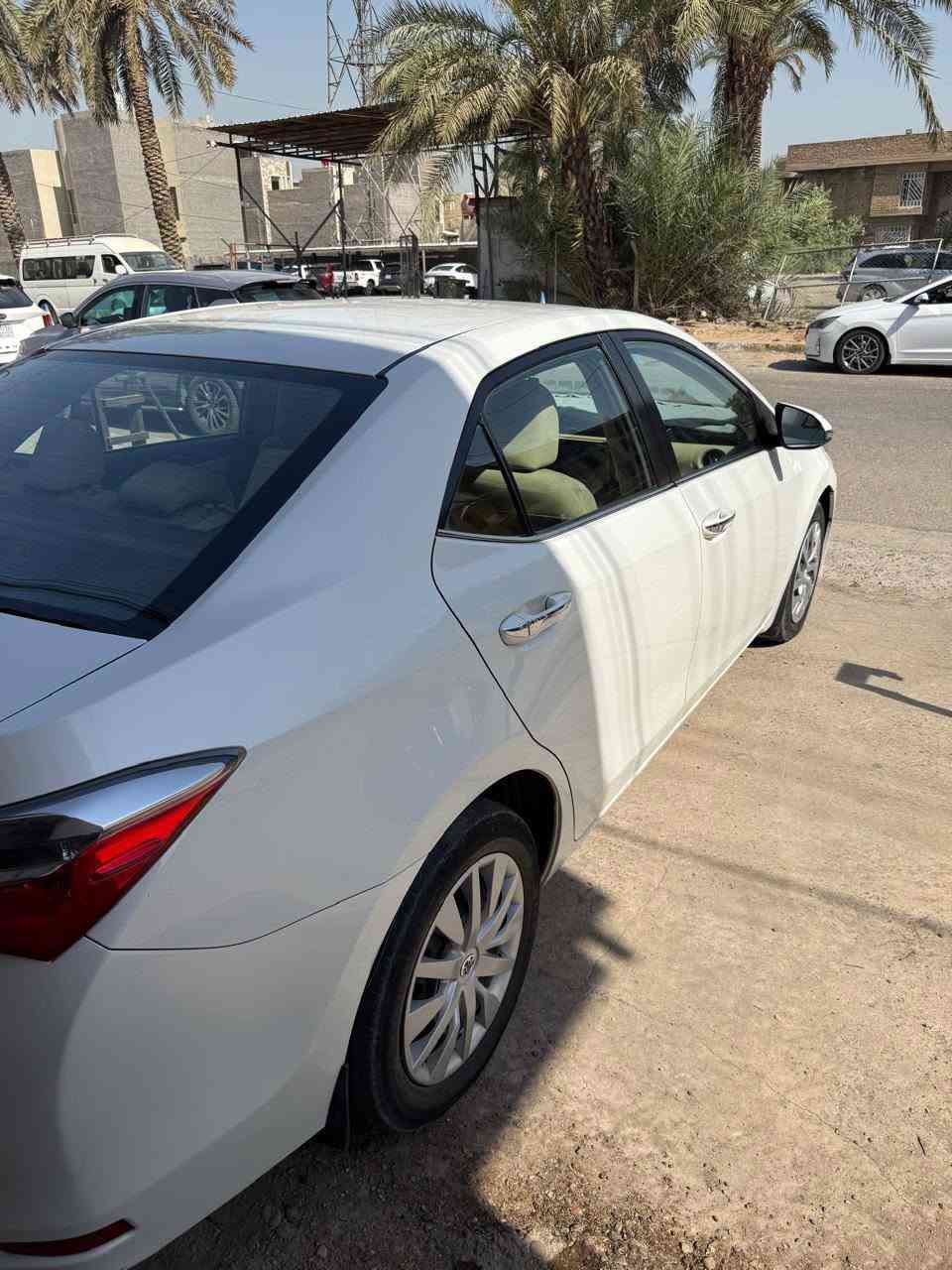 السلام عليكم كورلا خليجي للبيع موديل 19 مكينه 1800 السعر 168 مكان بعد سيطره شعب القديمه ***********
