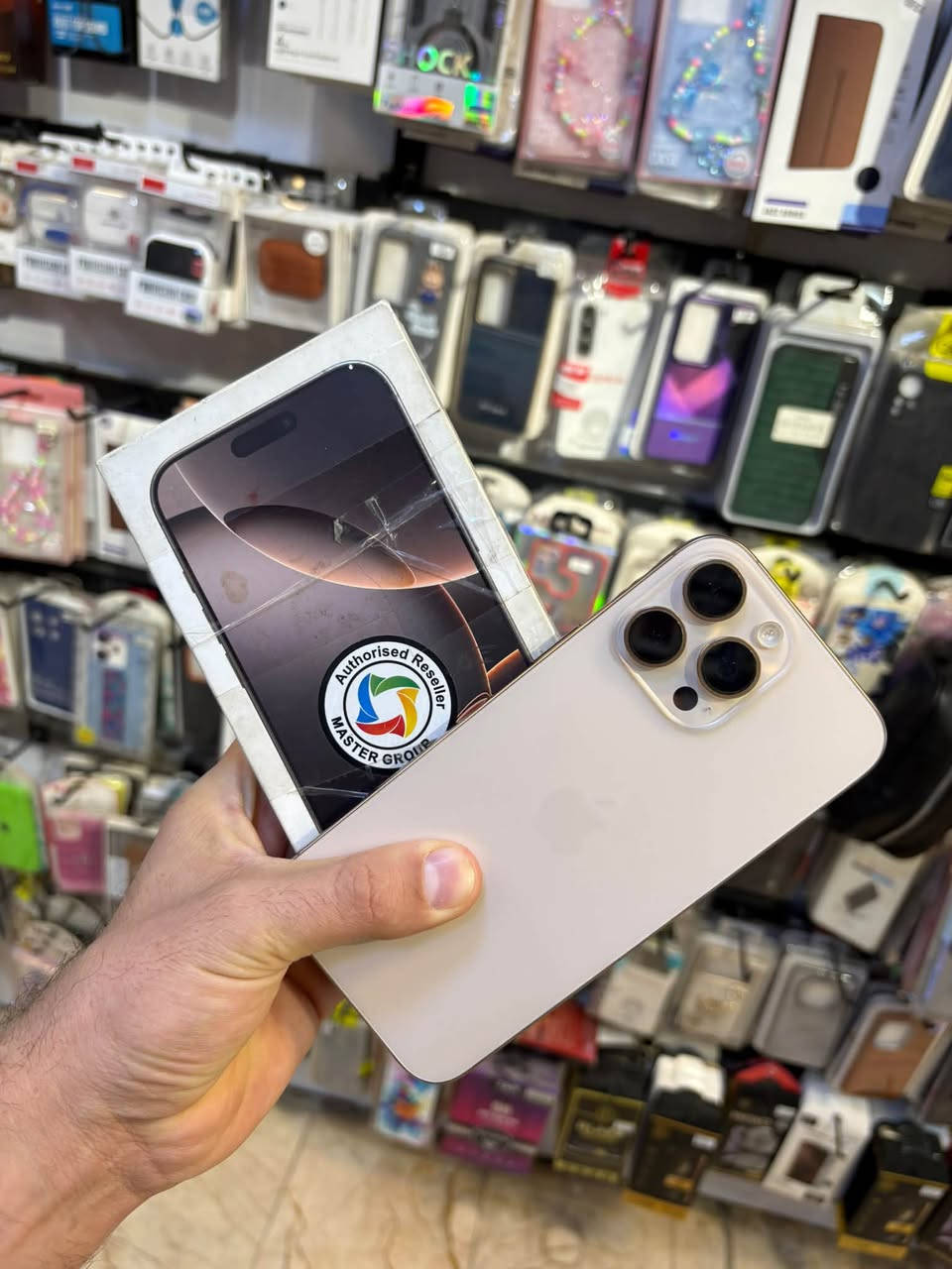 السلام عليكم
Iphone 16 pro max 256GB
نظافة ‎%‎
بطارية 90
مكفول من التصليح ومن أي خلل ومن أي ضربات
باكيت فقط
السعر مليون و250 قفل
مكاني بغداد العامرية
***********

نص مكتوب في الصور:
- ٧:٠٣
- حالة البطارية
- >
- عادية
- تعمل بطارية iPhone هذه على النحو المتوقع. حول البطارية والضمان...
- الحد الأقصى للقدرة
- ٩٠٪
- هذا قياس لقدرة البطارية مقارنة بقدرتها عندما كانت جديدة. قد تتسبب
- القدرة المنخفضة بتقليل ساعات الاستخدام بين عملية الشحن والأخرى.
- عدد الدورات
- ٦٧٨
- هذا هو عدد مرات استهلاك iPhone لقدرة البطارية. معرفة المزيد...
- تاريخ التصنيع
- آب ٢٠٢٤
- أول استخدام
- تشرين الأول ٢٠٢٤