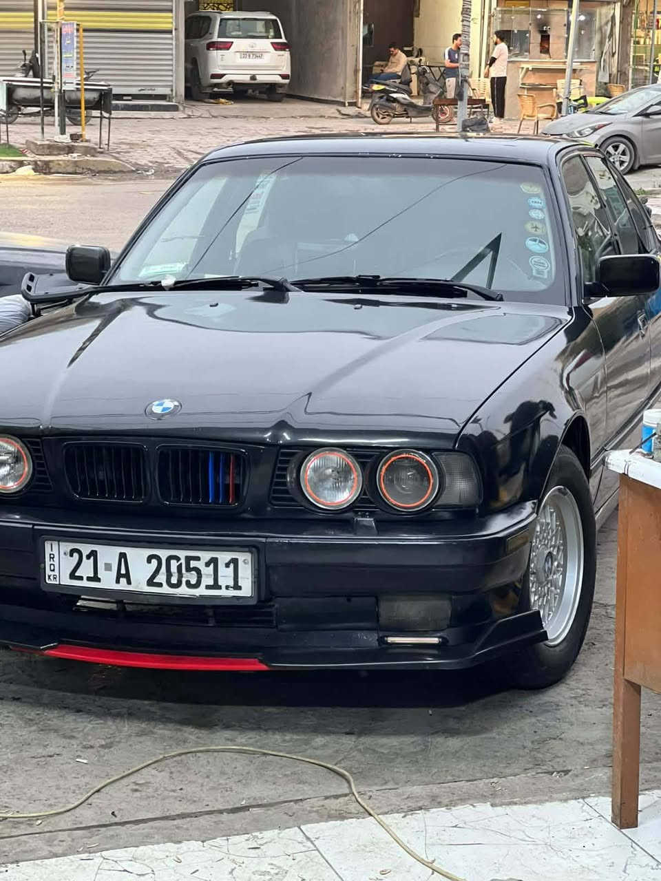 بي ام موديل ٩٠ نظيفه كلش جاهزه ٦ سلندر تبريد شغال  ماتصرف ربع عليها شاشه كامره يعني فول سعر ٥٠ بيها مجال حك جيه 
مكان بغداد ناحيه رشيد ***********
