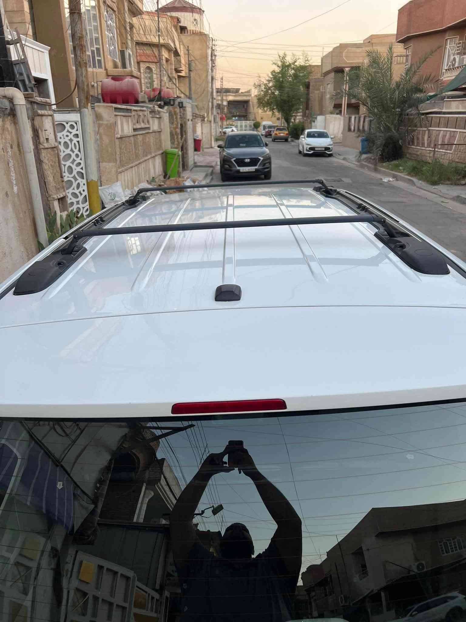 دوج كرفان SXT  2019
رقم بغداد دولي بأسمي 
سنويه لغاية 2030
صور الحادث والسونار بالمنشور 
بدون أرباك 
ماشيه 131000 مايل 
ابواب وجنطه كهرباء 
تبريد 3قطع 
كراسي منفصل جلد
داخل أسود
تشغيل عن بعد 
فرس سقف مع شاشه 
كامره دواره
تبديل صدر خلفي وامامي 
وبلكات ورولات يم الوافي 
ادامه كامله 
تبديل مروحه F01  600 
أنسه الحماوه 
السعر 165$ وبيه مجال
مكان السياره بغداد الشعب 
للاستفسار ***********
أعتذر عن المراوس
