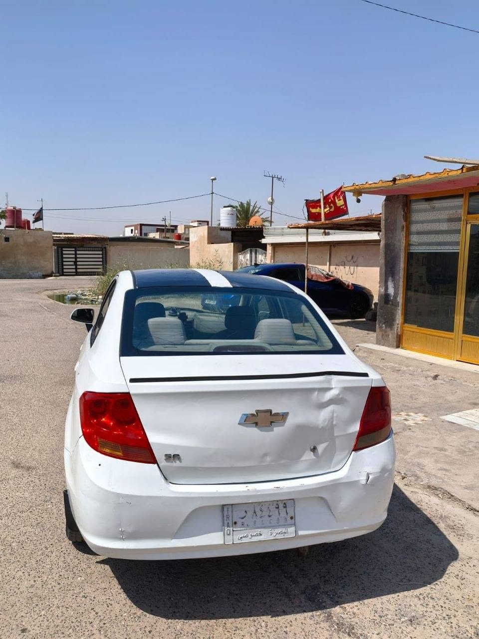 سلام عليكم سياره شفر ليت سايل أمريكي للبيع السعر ٣٢ ورقه السياره راعيه بلناصريه حي إسكان الصناعي اكون ممنون اله الى يندل بيتهم ويعرف رقم تلفونه ويتصل علي واله اكراميه رقم تلفوني ***********ورحمله  والديكم عنواني البصره ابو صخير وراعي السياره الي بلناصريه اسمه رزاق غصاب مصفط ذي قار اسكن الصناعي الي يعرفه يسوي علي فظل الاستفسار ع الرقم للبيع ***********
