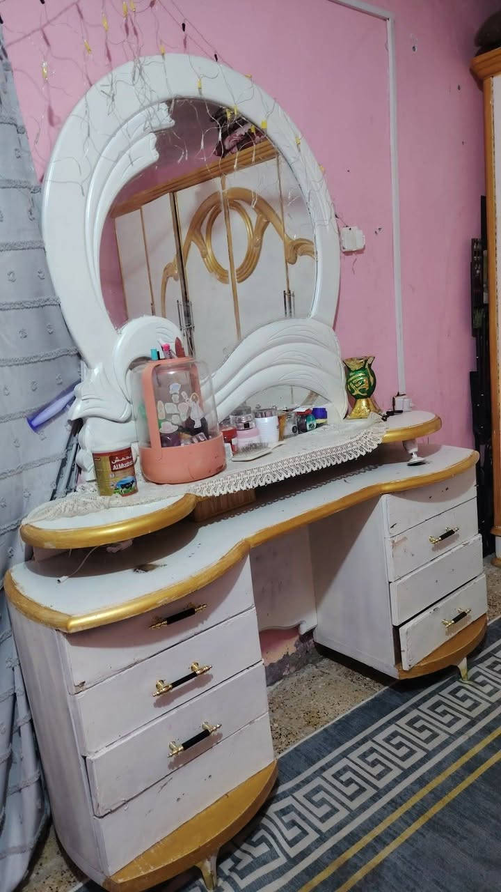 غرفه البيع نجاره ب150 رقم ***********
