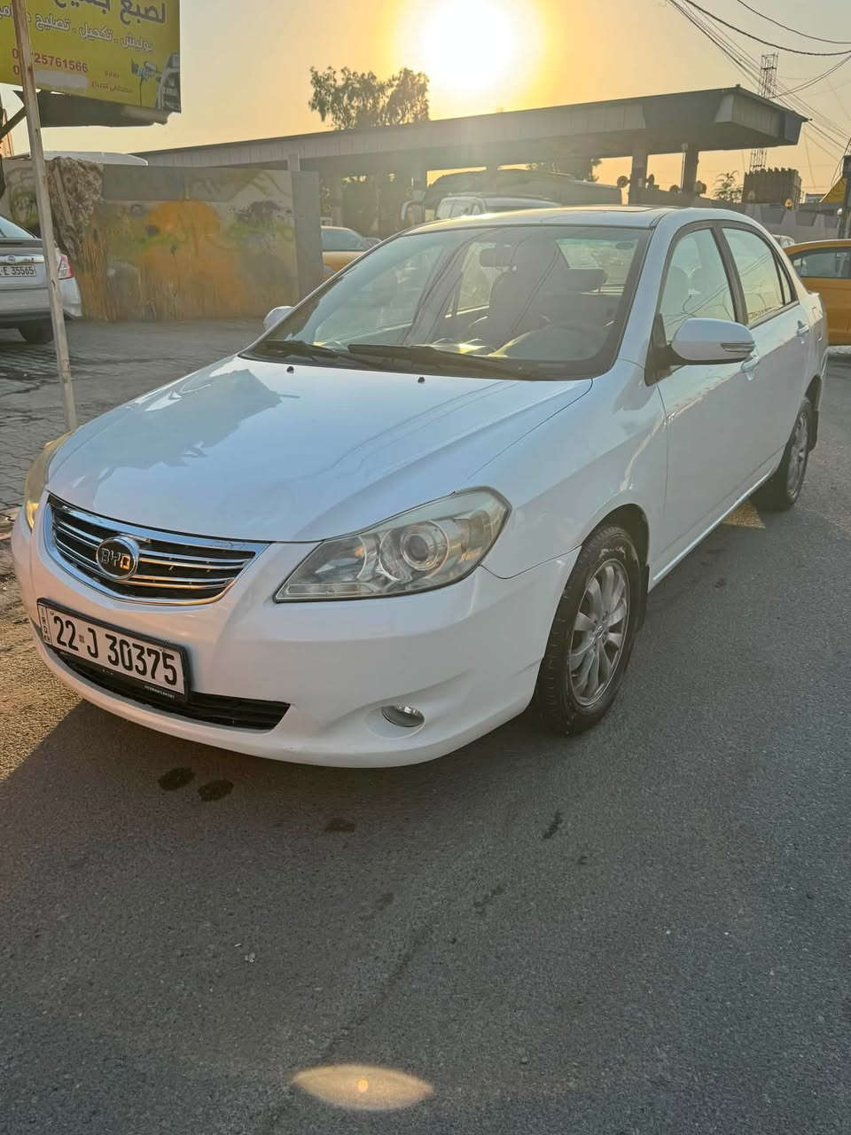 السلام عليكم BYD للبيع موديل 13 G3 بشرط بدون حادث كلين بيها بوارد فقط شرط الفحص مكفولة من كير محرك صدر تبريد تخم تاير دفتر بنزين سنويه هزة جديد السعر 60 بي مجال ***********
