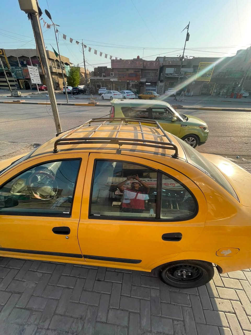 تايبا موديل 2014
رقم بغداد انكليزي السيارة باسمي 

تبريد شغال 

صدر امامي خلفي جديد 
دوشمة جديدة 

تصليح الدوسات وهلالات الجاملغات الخلفية 

السيارة بيها بداية تبخير 

***********

العنوان الدورة شارع 60 

السعر 32 بيها مجال قليل
