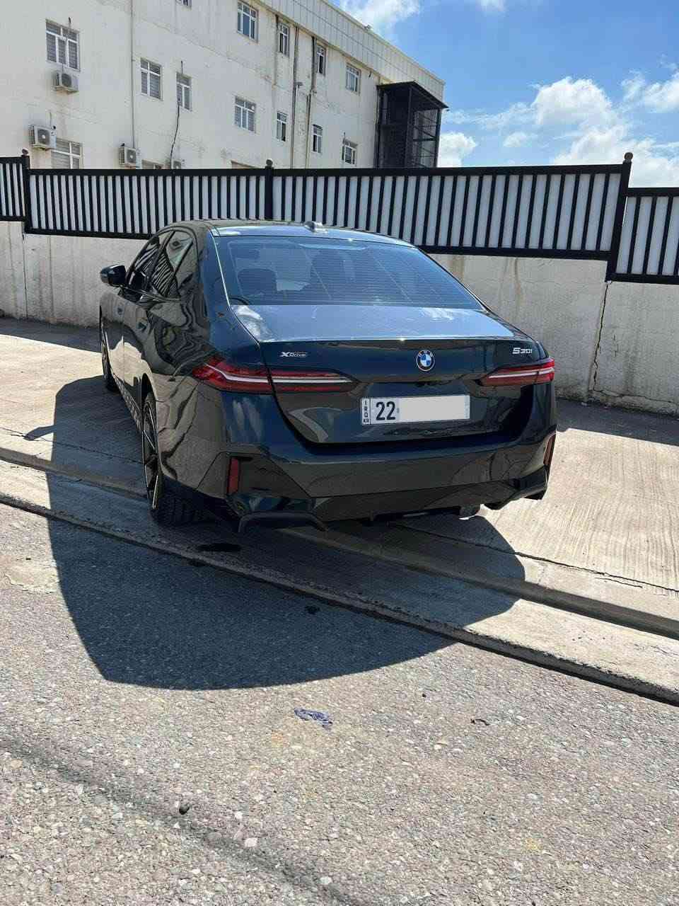 Bmw 530i 2024 Xdrive 
9000 mile royshtya
kit m
5 camera datasho
Ar(ناظور ليلي)
Harman kardon
Sukan heater
Kushn heater
Snduq shap
Wheel 740i
4 parchay haya bezhure airbag bas shan
2 jey kchka pdr

***********
***********

بي ام دبليو ٥٣٠اي ٢٠٢٤ اكس درايف 
 ماشية9000مايل
بدي M
٥ كامرات -داتاشو
ناظور ليلي
سماعات هارمن كاردون
ستيرن هيتر
كشنات هيتر
سندوق ينفتح مع رجل
ويل ٧٤٠
بيها أربع قطع صبغ 
مكانينpdrصغيرجدا
 ***********
*********** أربيل, العراق
