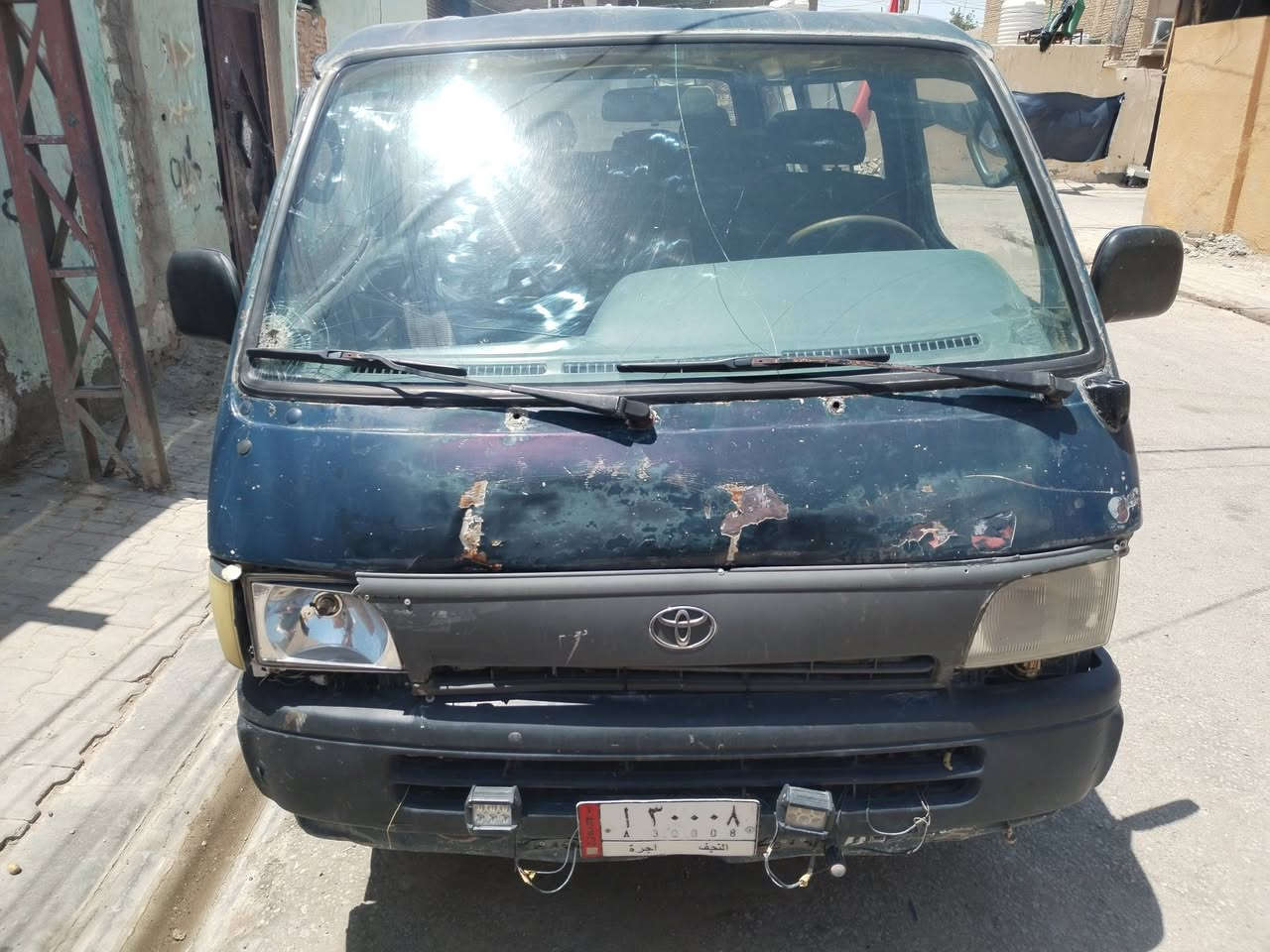 هايس موديل 94نجف رقم مميز تصير رقم حمل السعر28 وبيه مجال مكان نجف حي العسكري @ رقم الجوال ***********
