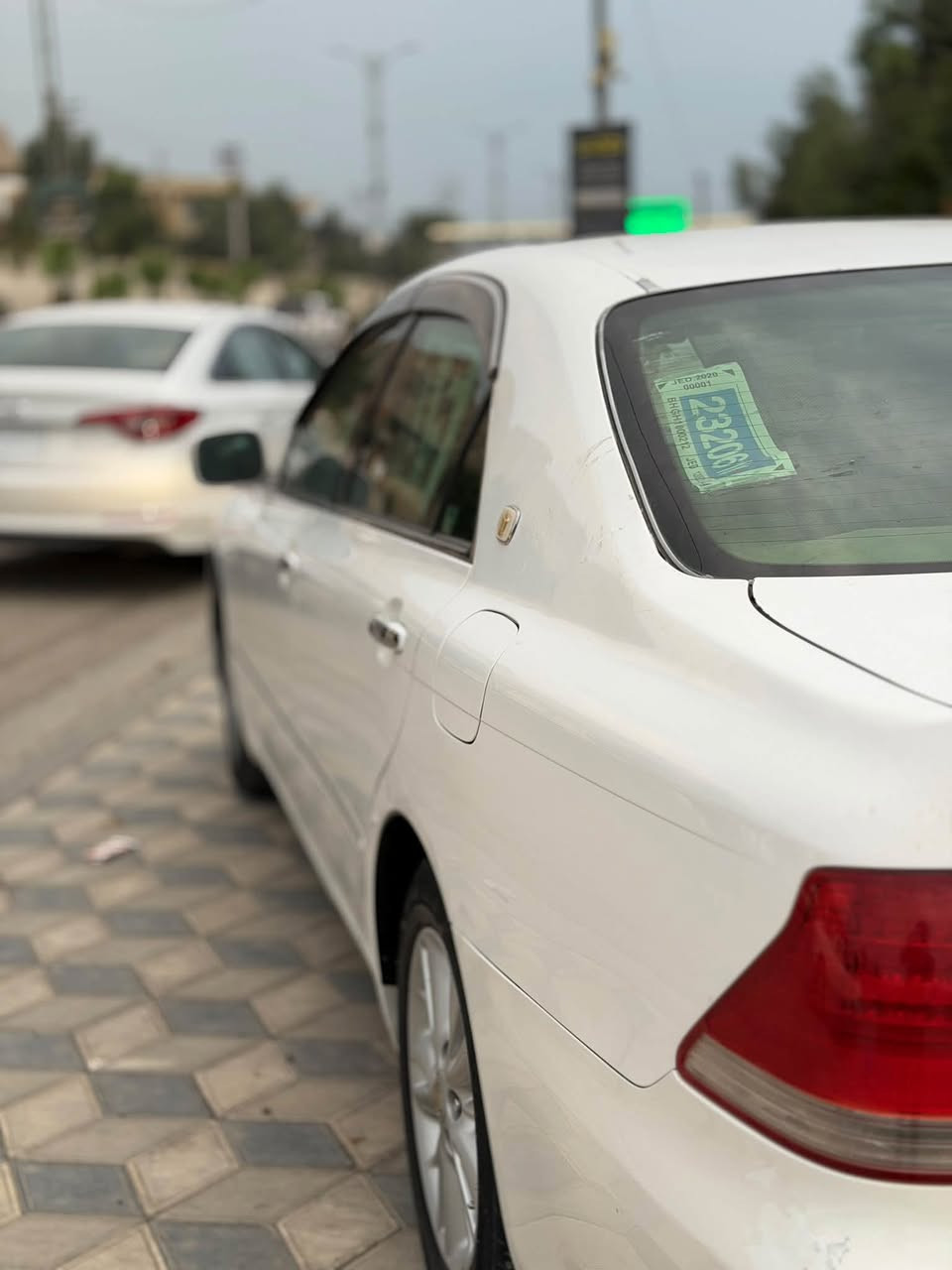 كراون • ٢٠٠٥ • سيدصادق