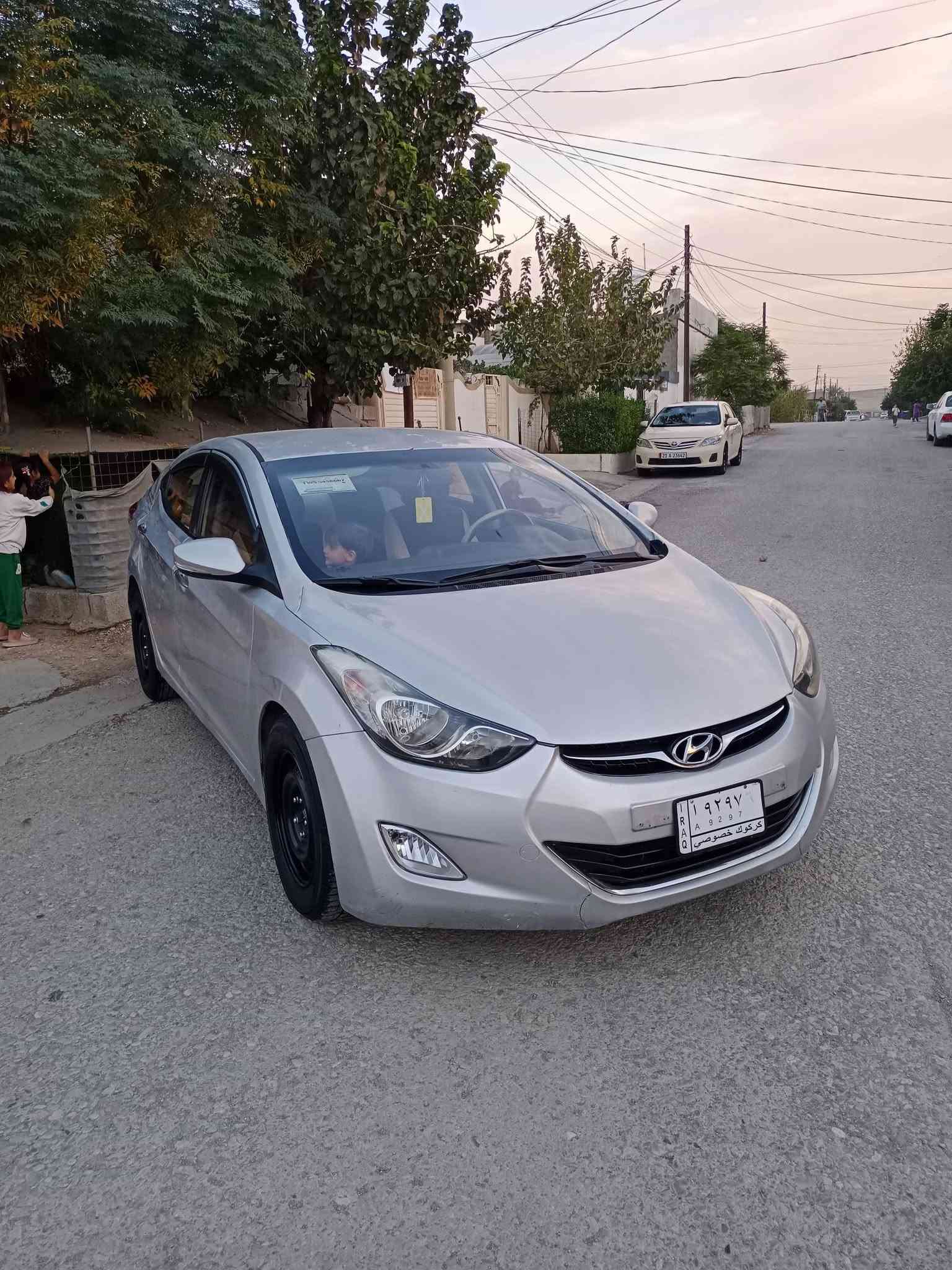 النترا • ٢٠١٢ • بلا كود