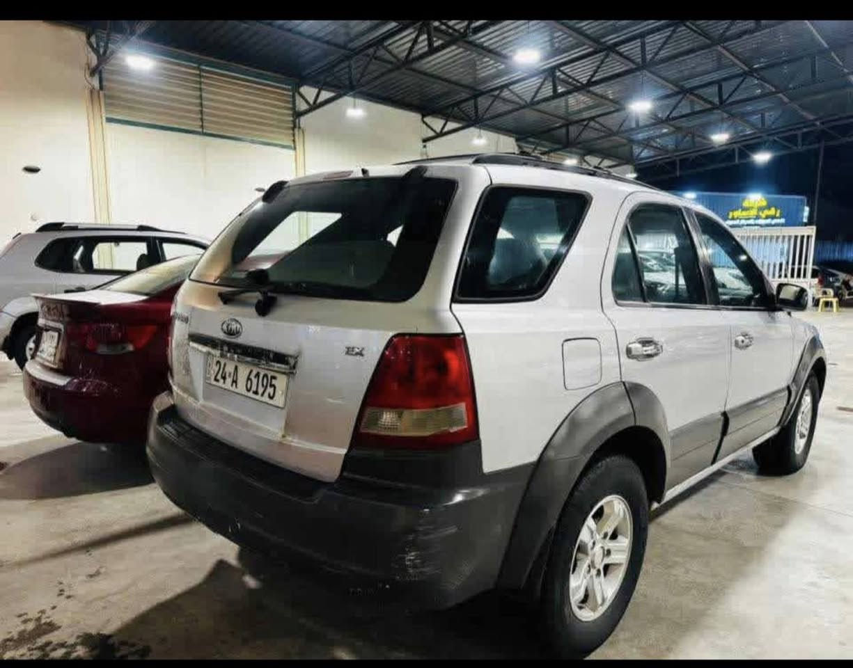 سورنتو 
2006 خليجي
محرك 6 سلندر 3.500 بلادي
فور ويل فول مواصفات
رقم دهوك تريد تحويل او وكاله
سونارها موجود 
سعرها 75
رقم التلفون ***********
مكانها واسط 

✅ تريد تبيع سيارتك بسرعه وبأنسب الاسعار راسل الرقم ***********
