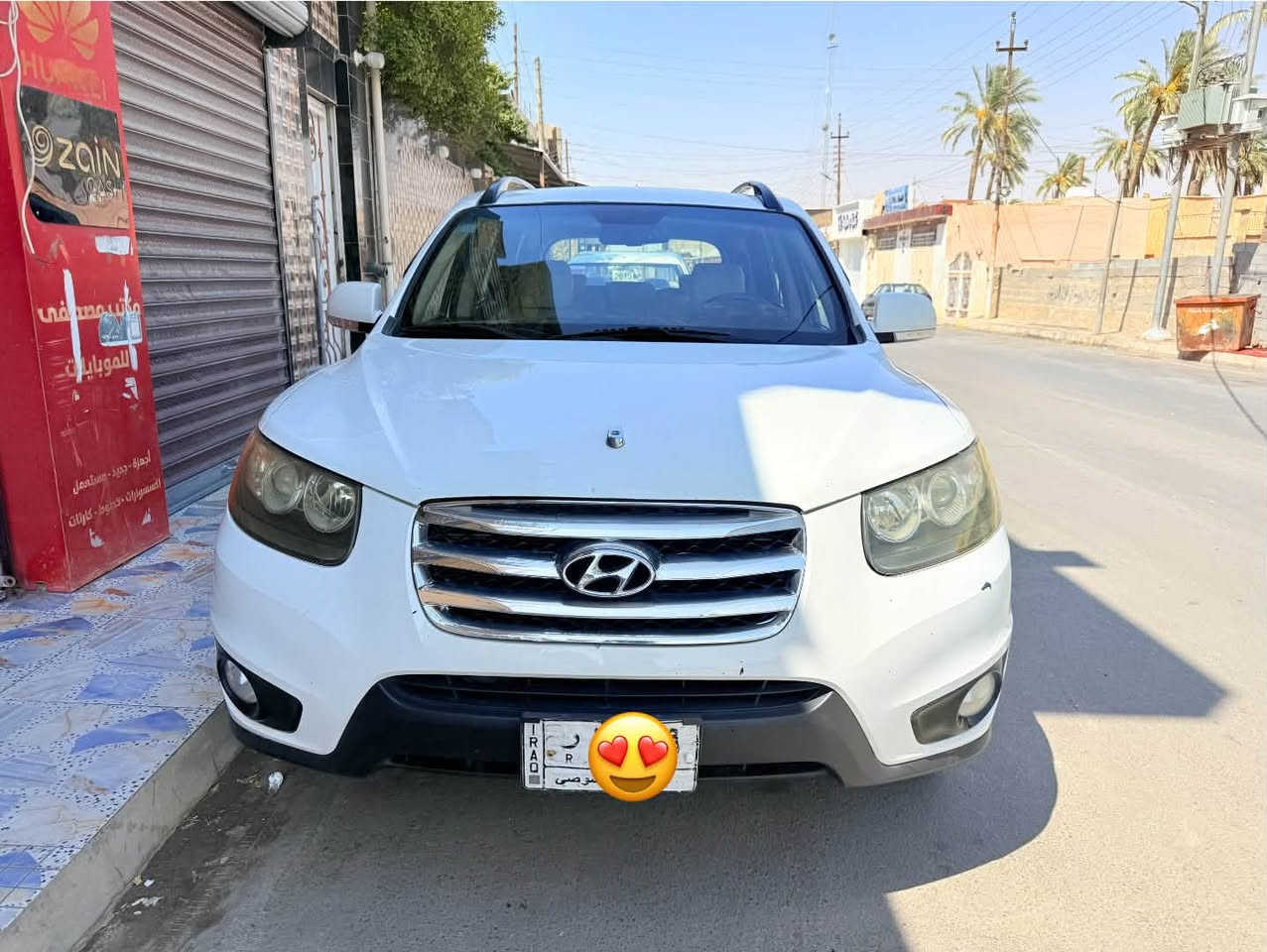 للبيع سنتافي 2012 خليجي
فول 1/1 اعلى مواصفات بالسنتافي
رقم بغداد الماني مشروع وطني 
6 سلندر 3500 على وضع شركة مامفتوح 
7 راكب 3 قطع تبريد 
فتحه 
بصمه 
كشن كهرباء 
تحكم 
مري شفط 
كامره 
السياره مكفوله بدون صبغ اوضربه
السعر 168 وبي مجال 
مكان السياره لانبار حديثه 
للاتصال /***********

