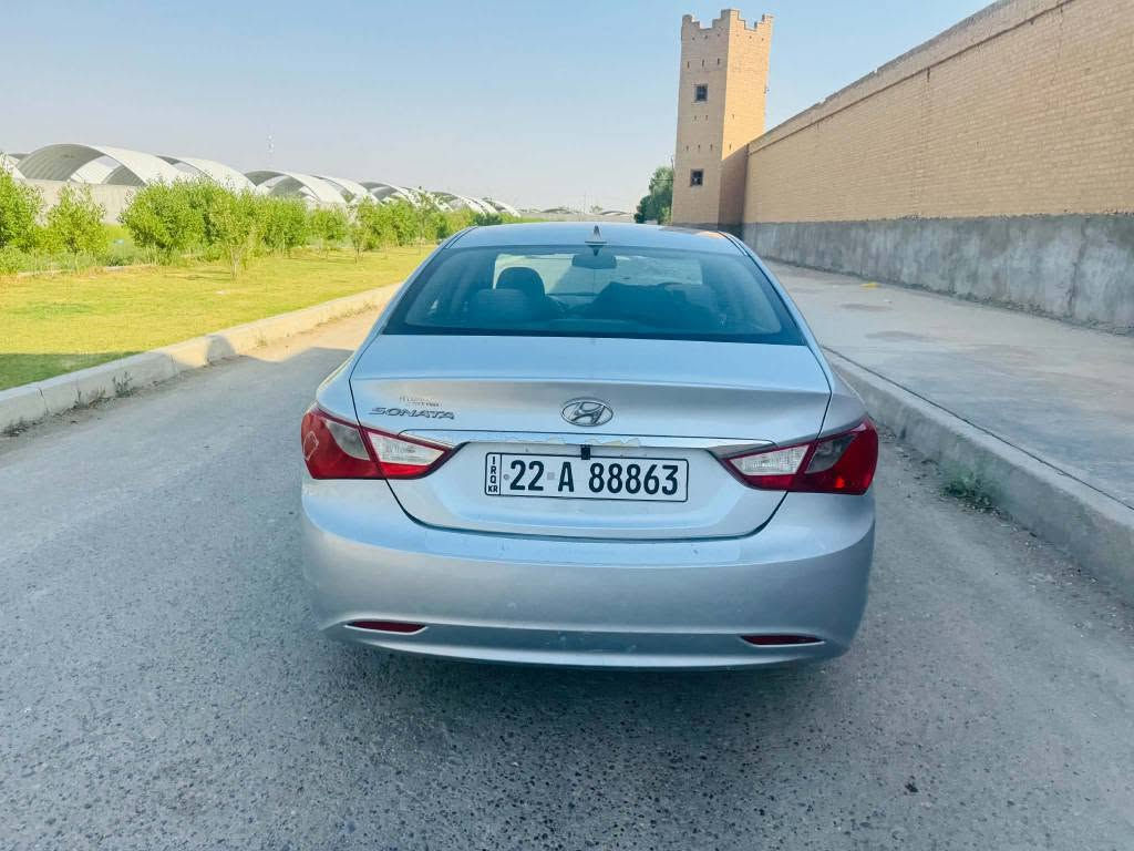 سوناتا ٢٠١٣ أمريكي مكينه 2400 رقم أربيل معروضه بلاش ٨٨ وبيه مجال .
السياره رقم جديد وسنويه جديد لغايه ال ٢٠٣٠ ...
السياره بيه ٣ قطع صبغ بدون دواخل وسوناره موجود 
السياره جاهزه من مكينه لاتنقيص ولاتبخير شرط فحص 
السياره جاهزه من حداديه كارتون تبريد ثلج بشرط..
السياره موصفات تحكم استيرن دوشمه جديد غرفه جمال كهربايات كله شغال شاشه اندروايد كامره دواره 
السياره جسمه الخارجي مابيه حلوه وكاعده .....
تأخذه ماتذب عليه الف ترايك وين ماتريد......
تريد تحويل اني بخدمتك ....
تريد وكاله عامه بخدمتك ....
السعر ٨٨ وبيه مجال للطيبين مكان السياره بابل اتصال 
*********** حلة, بابل
