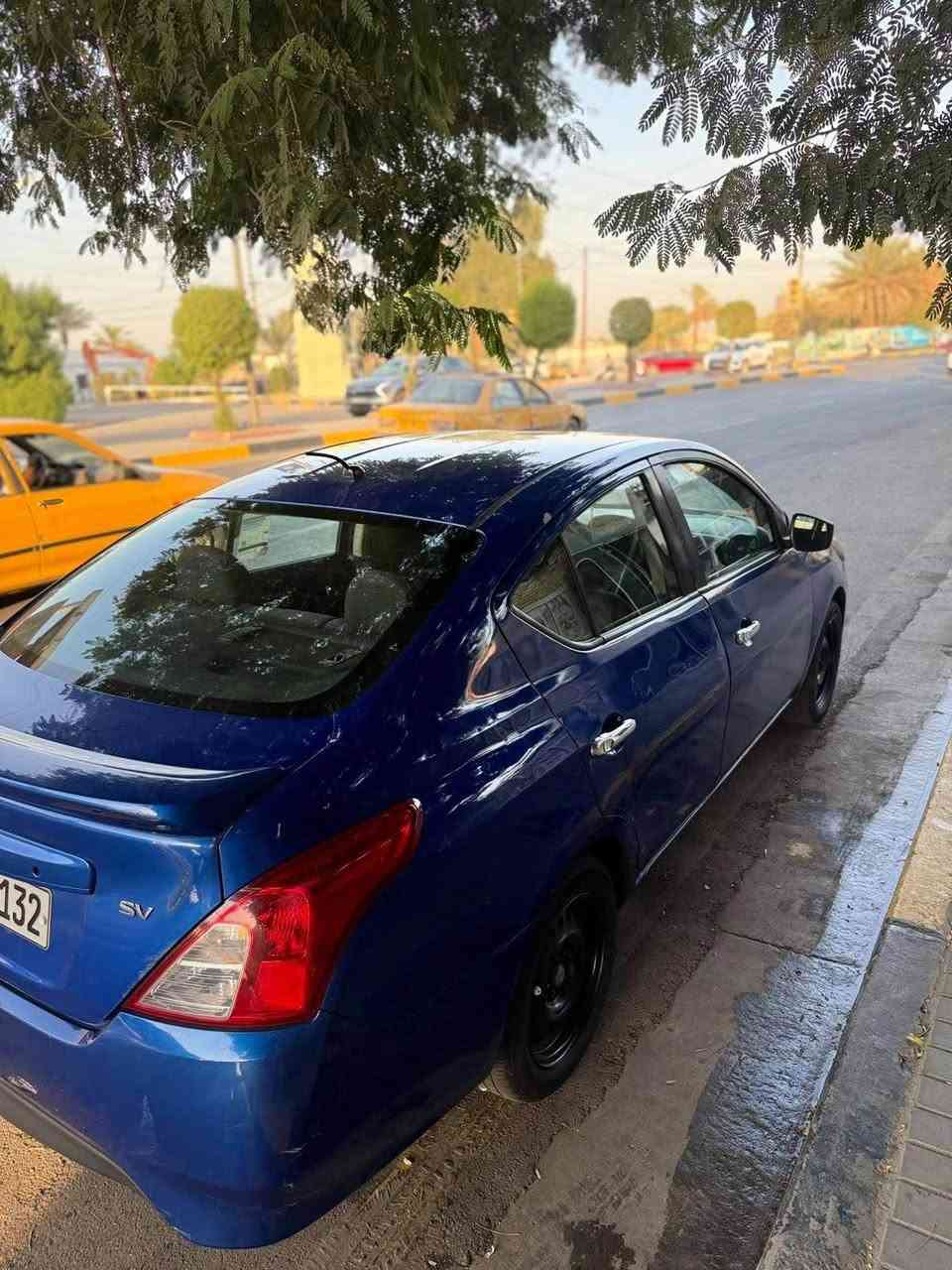 السلام عليكم
سيارة نيسان فيرسا ٢٠١٧ 
السيارة باسمي 
السيارة مكينة كير تبريد حدادية جدد 
حادثها مرفوق بلمنشور مع السونار  
المكان الكاظمية 
الرقم *********** بغداد, العراق
