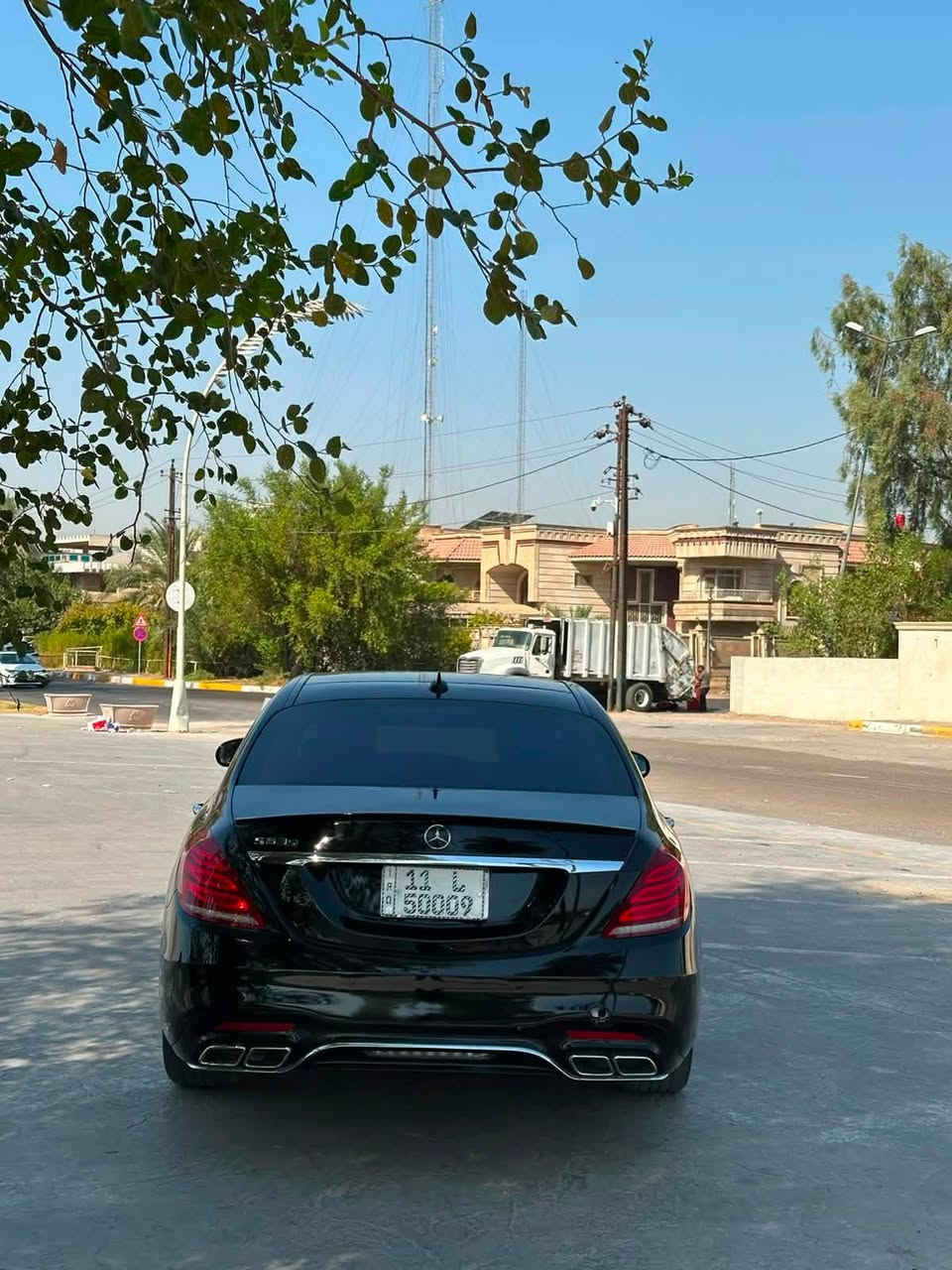 👑 Mercedes-Benz S550 | 2014
هيبة الـ S-Class… بقوة الـ V8 Twin Turbo 🔥

للبيع S550 موديل 2014، سيارة بمواصفات فخمة جداً، مجهزة بـ Kit 63 AMG أصلي ومحدثة بالكامل إلى موديل 2020.

🚘 المواصفات:
▫️ محرك V8 8 سلندر Twin Turbo
▫️ Kit 63 AMG أصلي
▫️ تحويل وتحديث 2020
▫️ 4 فصوص
▫️ بانوراما
▫️ كشنات جلد فاخرة
▫️ تدفئة وتبريد 4 كشنات
▫️ رادارات أمامية وخلفية
▫️ 4 كاميرات
▫️ مواصفات فخمة ومتكاملة

🔎 ملاحظة:
السيارة بيها بابين خلفيات مصبوغة، والباقي حسب الفحص.

💰 السعر: 37,000 $
🔥 وبيها مجال للجادين فقط

📞 للتواصل:
***********
***********

✨ S550… فخامة، قوة وهيبة سيارة تبقى مميزة بكل تفاصيلها.
