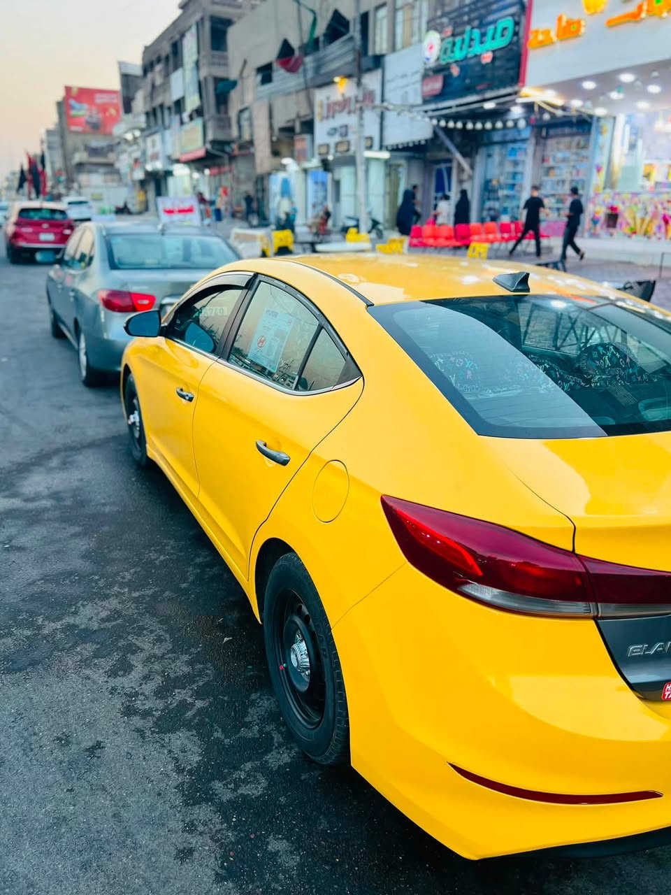 مرة خصت الدمن انترة مديل 18فول المتت ماعدة الفتحة حادثهة بس البنيد بدون دواخل سعرهة قفل قفل 🔒 113   او هاذ رقمي بي بس واساب *********** ورقمهة موميز
