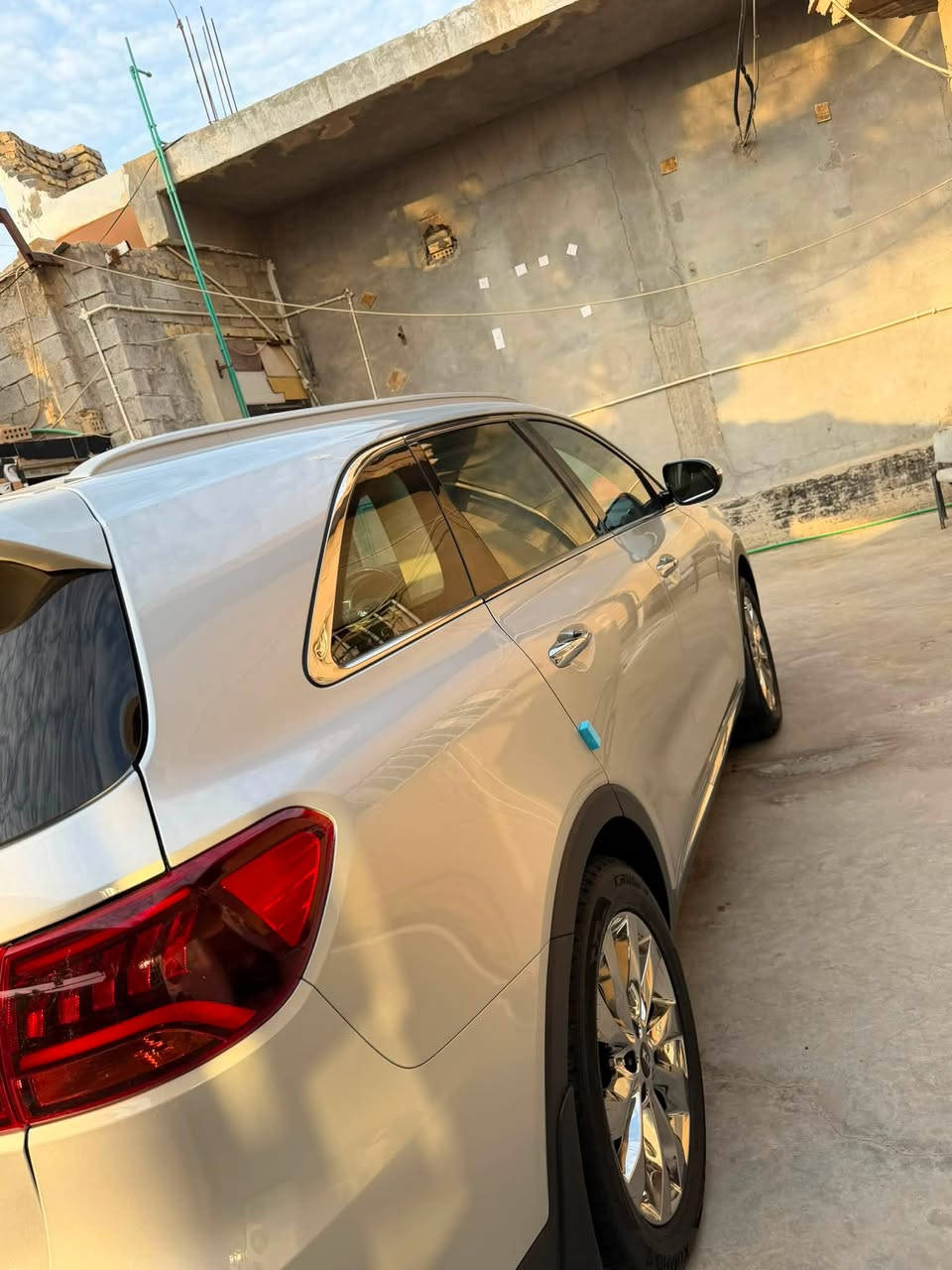 سورنتو 2020 خليجي 
مكفولة كفالة عامه بحاله الزيروووو 
ماشي 34 الف حقيقي 
فول مواصفات 
رقم بغداد باسمي تحويل مباشر 
سيارة جديدة من الزيرو عندي بالعافية ع الياخذها 

للاستفسار ‭***********‬
