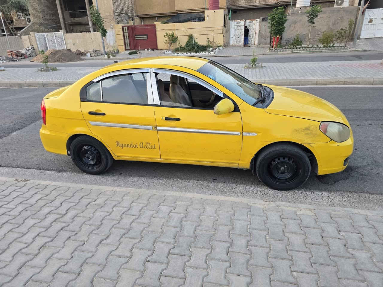 سياره اكسنت للبيع 2008 رقمها ذي قار باسمي سياره كير عادي مشروع وطني راعيها في واسط السعر مالتها63/
***********
