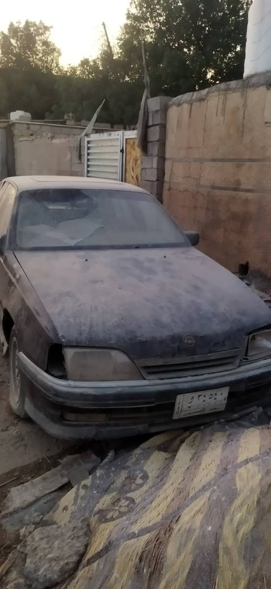 سلام عليكم
سيارة اوبل اوميجا تصقيط رقم بغداد خصوصي عليها غرامة 200 السيارة طافية وكيرها كايم 

***********
***********
