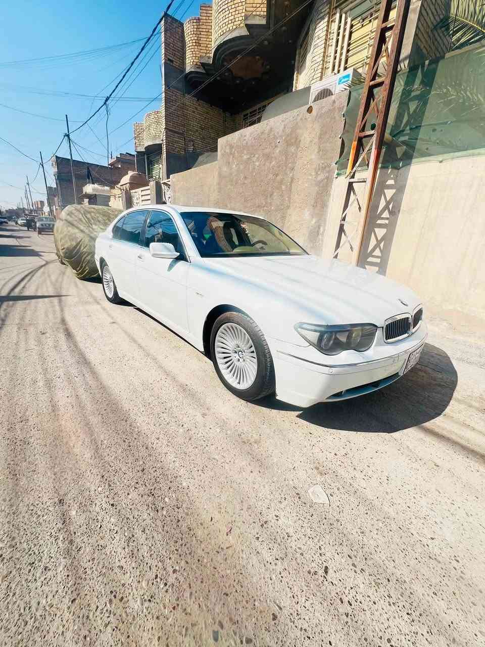 بي ام باخرL  i. 745
موديل  2004 

فول فول موصفات باب طويل دبل جام

مكينه ٨سلندر

مكان السيارة بغداد

رقم السياره بغداد

بيع فقط بدون مراوس

السعر.     115 $

لاستفسار الاتصال 
***********
