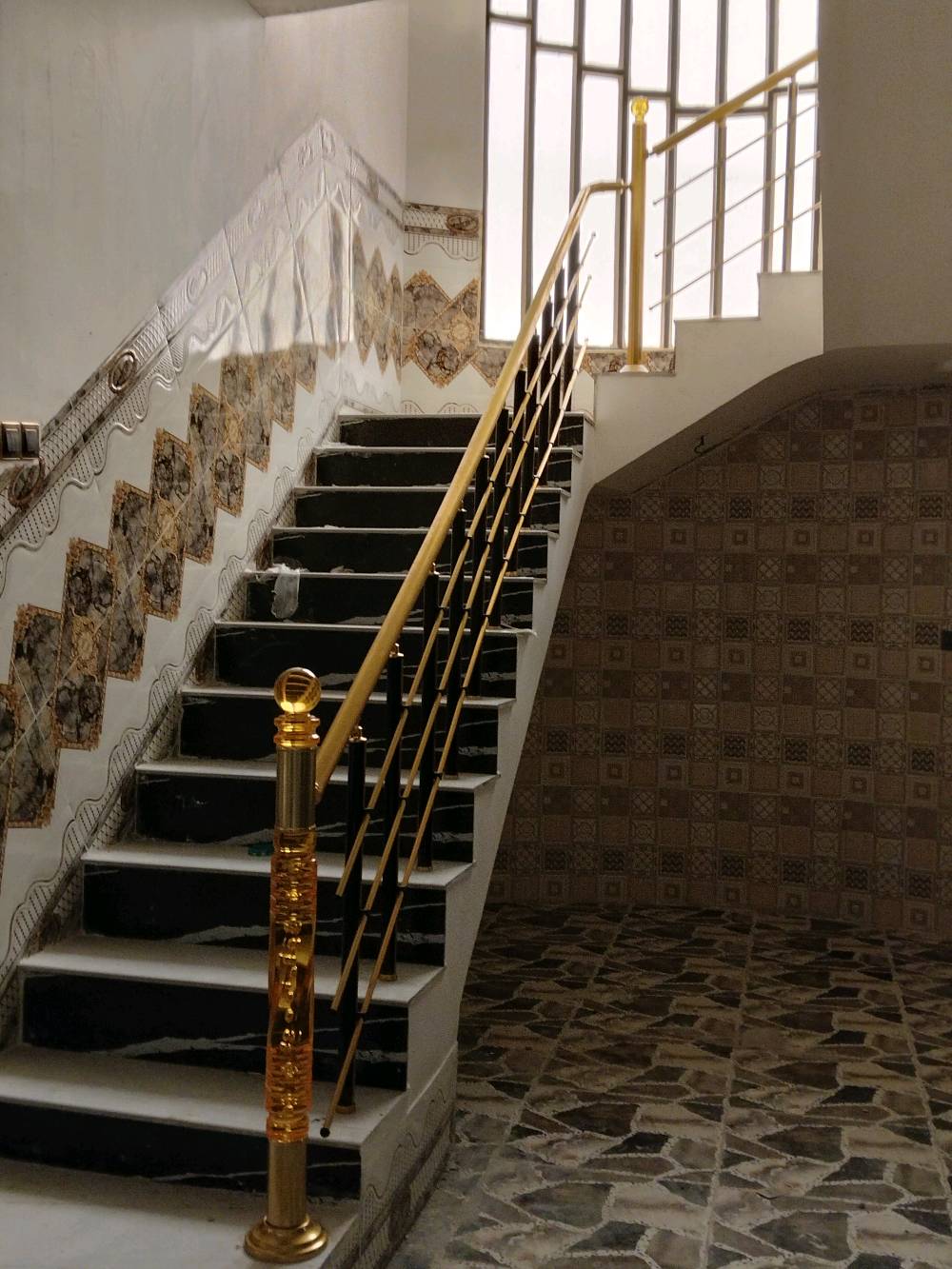 المنيوم • PVC • متفرغ