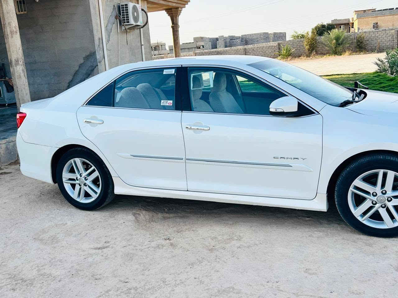 السلام عليكم.
كامري 2013 خليجي

السياره بيها صبغ الجاملغ الامامي 

محرك 4سلندر 2500شرط ما مفتوح ولاصوت 

كير بلادي بدون عيب 

تايرات+صدر جديد

داخل لونين . شاشة وكامرة وتحكم ستيرن كشن كهربائي

سنويه جديدة باسمي وتحويل ثاني يوم .

السيارة نضيفه ومال جناي

السعر/ 138

هاتف /***********

المكان الشرقاط الخانوگه
