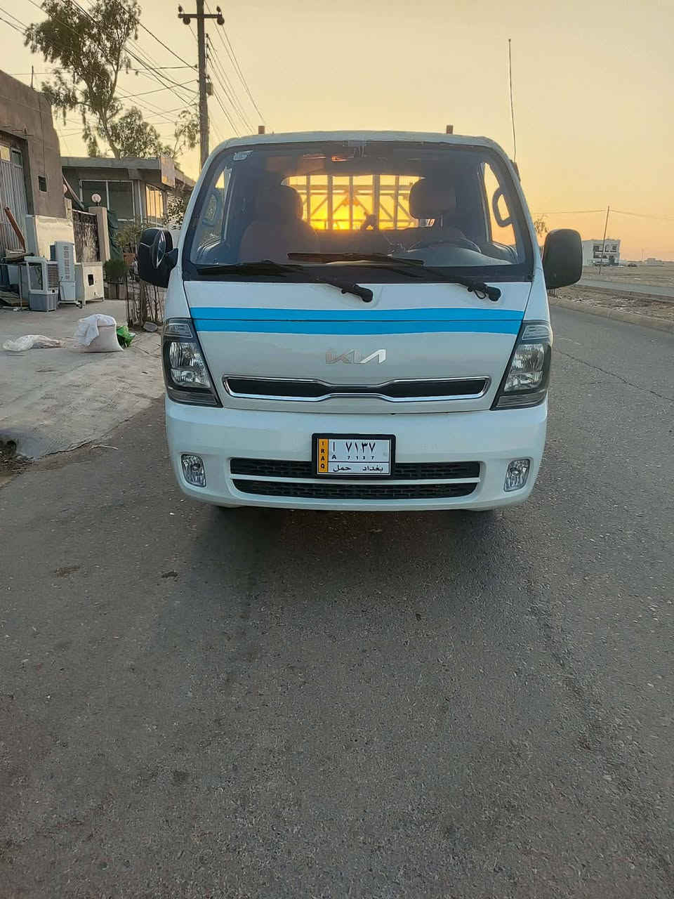 کیا چوار هەزار بڕاوە نمونە لەجوانی ماڵێکی بێعەیب
چوار تایەی تازە
کراوەتە پەمپو نۆزڵ پێنج ته نی لێده و بڕۆ😂
***********
