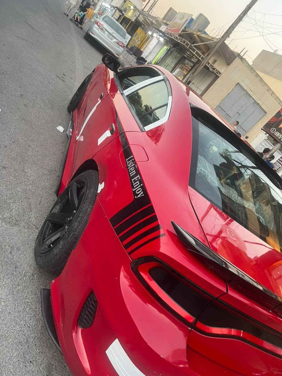 سلام عليكم
‏جارجر للبيع موديل 2016
السعر 135 بيها مجال بسيط 

‏سقف سلايت فئة sxt
‏شاشه كبير 
‏كشنات حضن كشنات خزن 
‏ويل نجمه خسفه قويه 
‏دبات ريمونت 
‏عدسات زرع لد متغير
‏منضومة غاز 
‏كير محرك بل شرط 
‏سياره صبغ احزام جماليه بدون دواخل 
‏
‏للاتصال 
‏***********
‏
