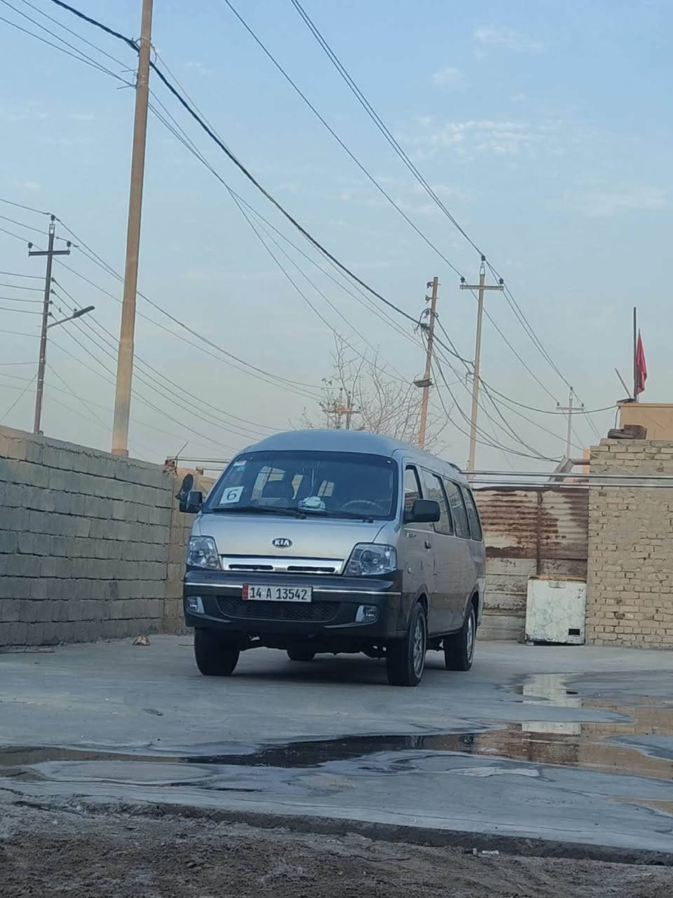السلام عليكم  قبل لاتخابره وتستفسر اقره المنشور تجي تكلب السياره وتقتنع منهه اتحول  السياره بسمك وتاخذه  منغولي مسكر للبيع رقم بصره السياره معمره وماناقصها برقي جاهزه من كلشي انه مكلف بلنشر هاذه رقم راعي السياره ***********مكان السياره البصره ابو الخصيب السعر 150ورقه
