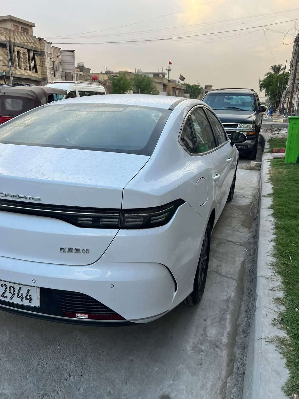 السلام عليكم 
بيوايدي ديستروي موديل 25 
ماشيه 12 الف بيها حادث البنيد طاير عل القماره ومصلحه بارد والباقي مكفول 
السعر 18 ونص وبيها مجال بسيط ***********
