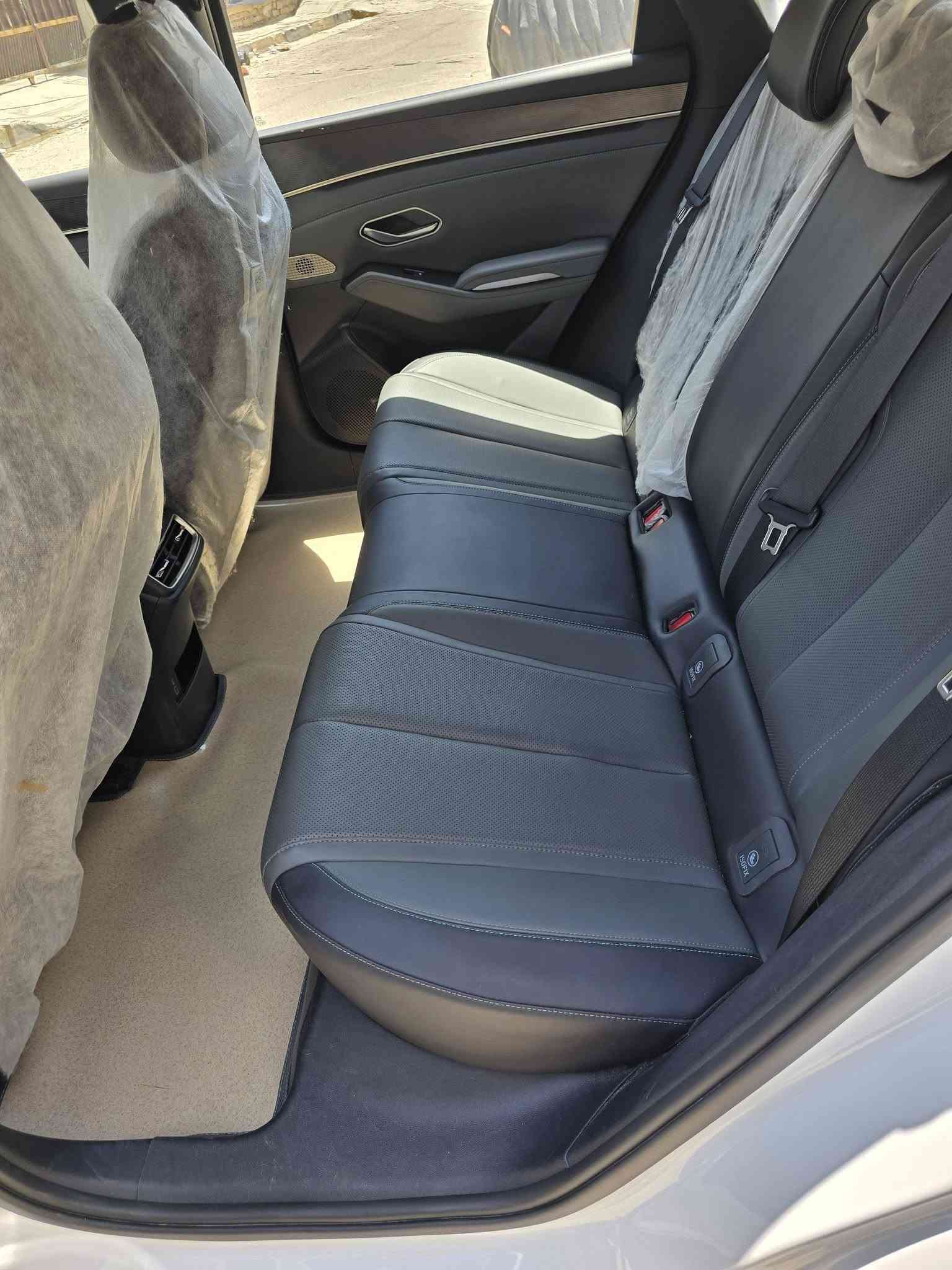 سلام عليكم
BYD QL 2025
المواصفات
2100 KM شحن وبانزين
بطاريه كبيره 120 KM بلشحنه الوحده
+شحن بطيء+ سريع تحديد مسار اوتو هود
 داش كام 5 كامرات محيطيه تصوير وتسجيل 24 ساعه
 بنوراما 8 حساسات قفل سرعه كشن كهرباء شاشه دواره برامج شاشه كامله استخدام شخصي اخذته زيره على ايدي مفول 3 مرات كفاله عامه  مرقم بغداد الموقع بغداد السعر 26 مليون والشراي يشلع عيوني للاستفسار *********** بي وتساب
