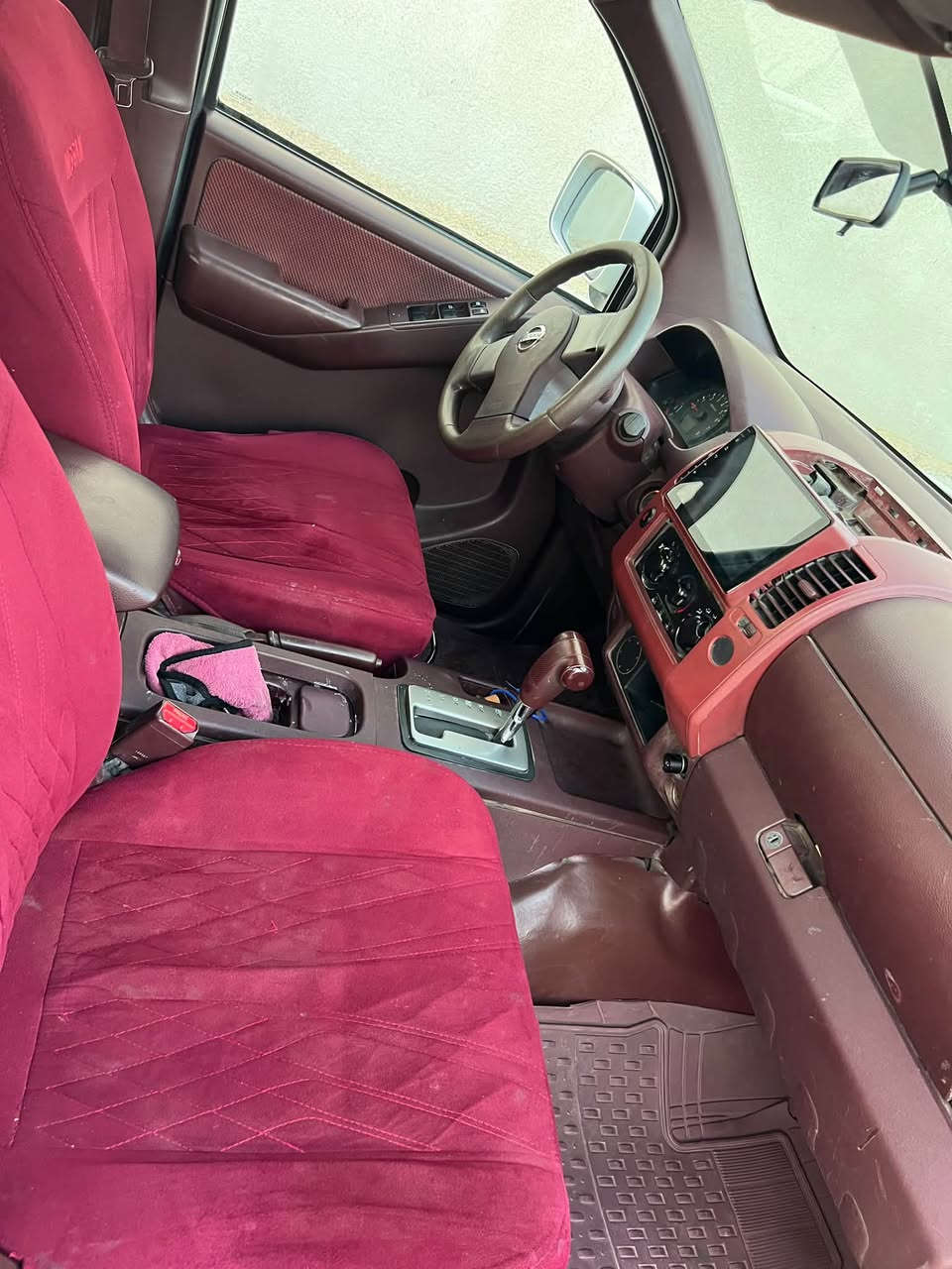 نيفارا • ٢٠١٣ • سنوية منتهية