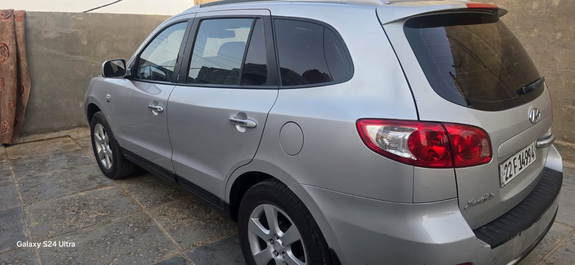 سنتافيا ادوات متومه طبق الاصل 
محرك كير حداديه تخم تاير تبريد ثلج 
مكانه بالشطره سعر ٤١ وبيه مجال 
واتساب ***********
