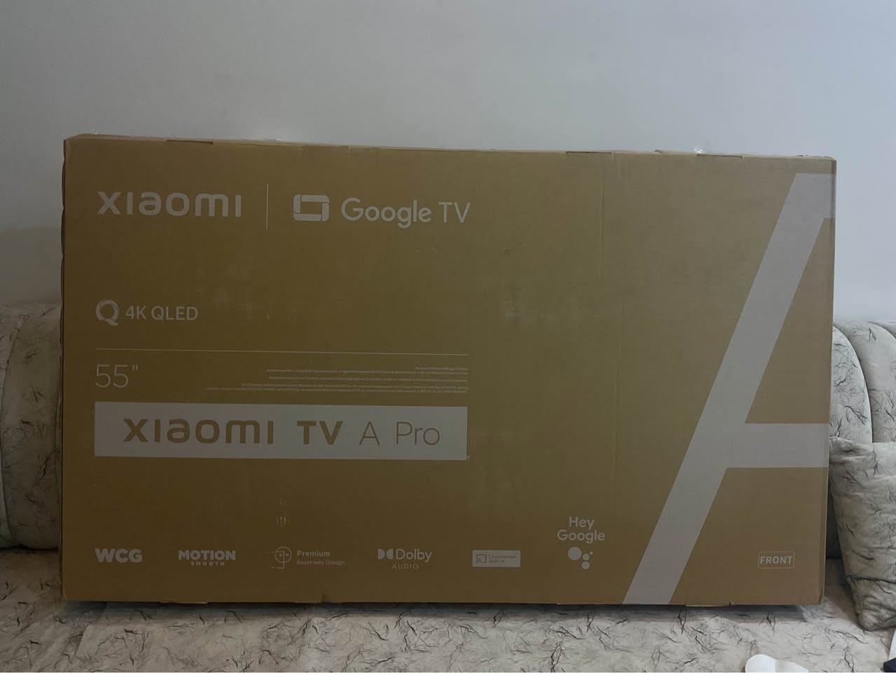 للبيع  Xiaomi TV A Pro 55" 4K QLED Google TV
الحجم: 55 بوصة
نوع الشاشة: 4K QLED - ألوان أقوى وسطوع أعلى من الـ LED العادي
النظام: Google TV الرسمي + مساعد جوجل الصوتي "Hey Google"
الدقة: 4K Ultra HD
الصورة: 
    - WCG: Wide Color Gamut - مليار لون
    - Dolby Audio: صوت محيطي نقي
    - Motion Smooth: حركة سلسة للألعاب والمباريات بدون تقطيع
    -Premium Bezel-less Design - إطار نحيف جداً بدون حواف
جديده غير مستخدمه وارد شرق اوسط 
بسعر جدا مميز ومناسب 540 الف فقط
عنوان موصل حي الشرطه خلف المجموعه الثقافيه 
للتواصل *********** موصل, نينوى
