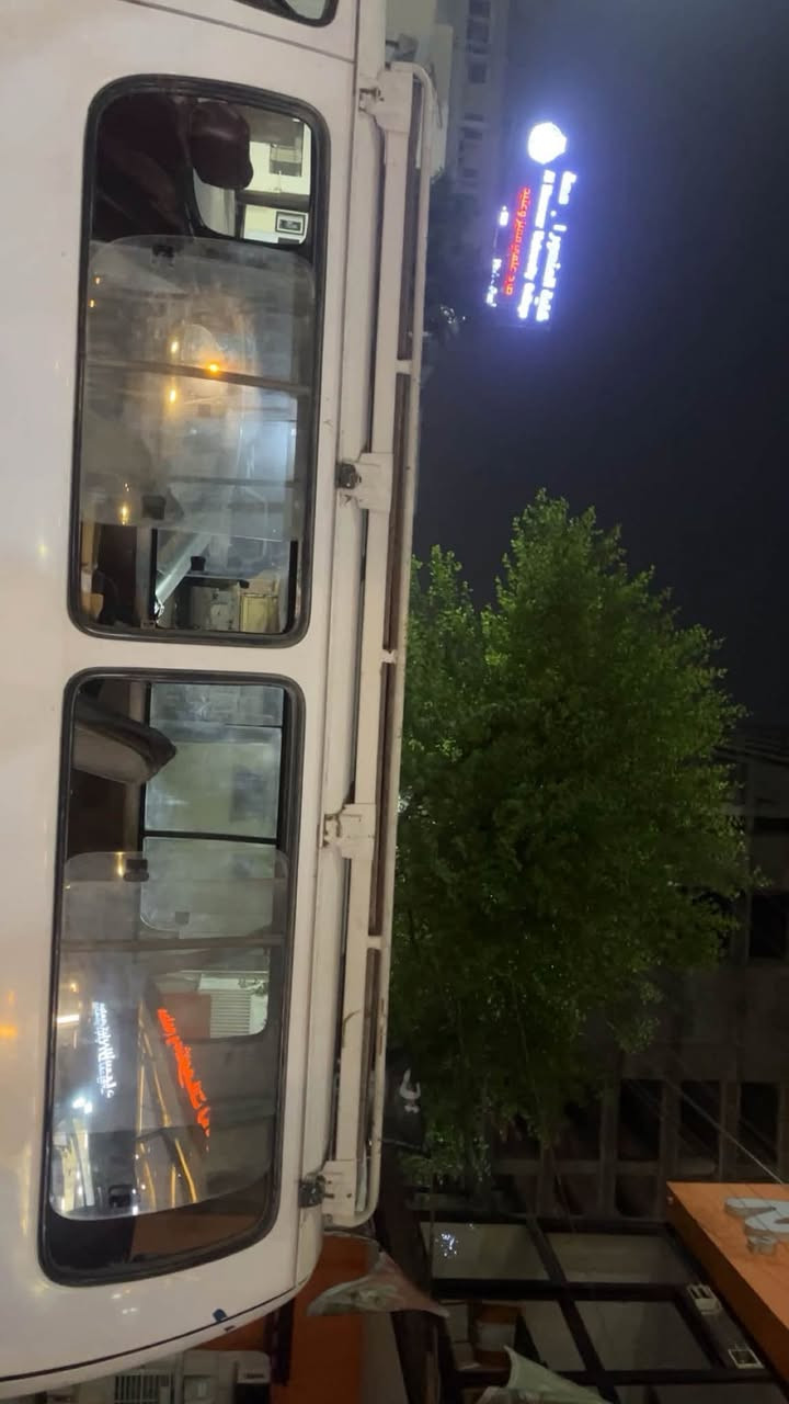 سلام عليكم سيبايه للبيع بسعر مناسب مال جنبي ناصيه ام الچفوف تصل وبيك خير وتدلل مكاني مدينه الصدر 
***********
